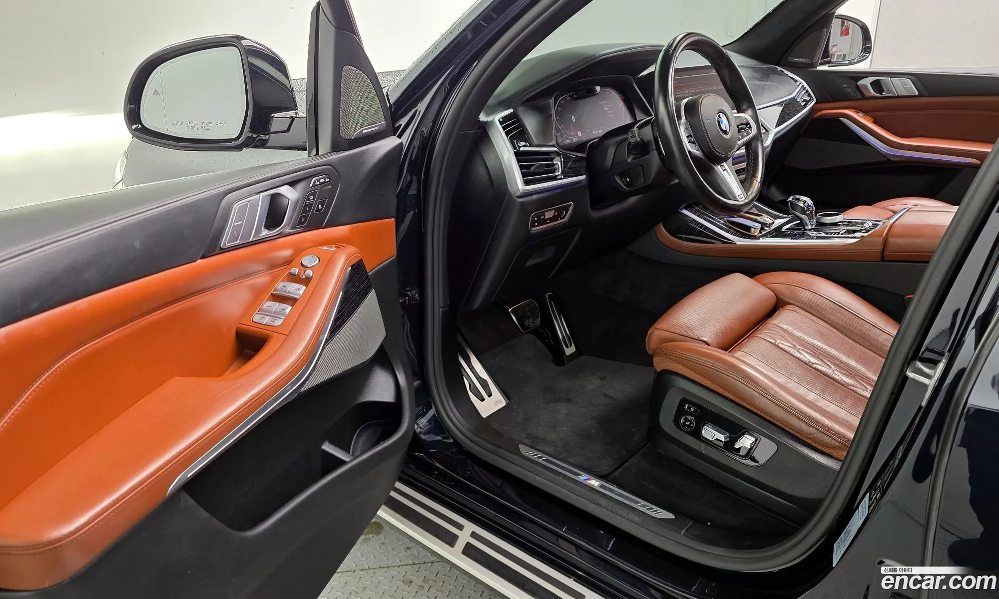 BMW X7 2021 — 27