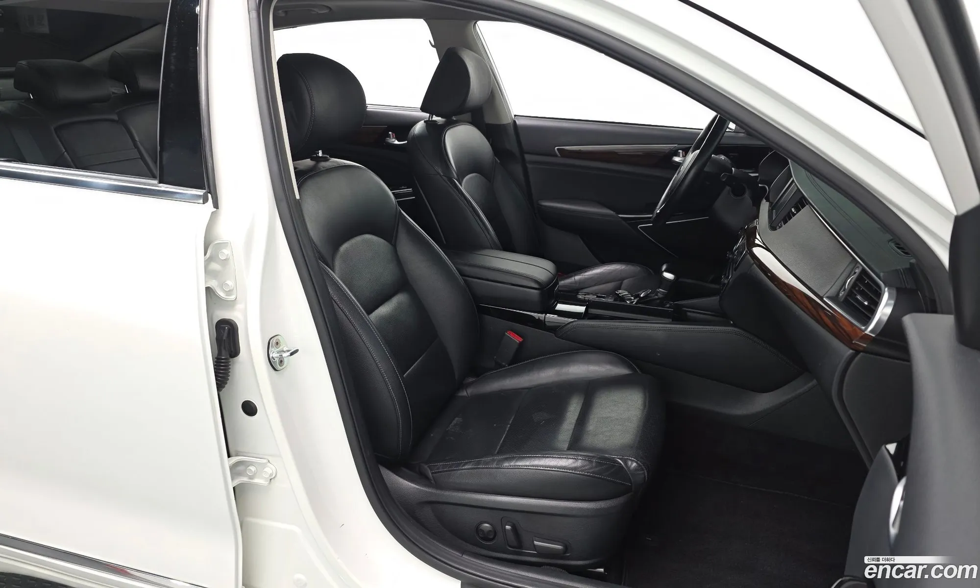 Kia K7 2016 — 8