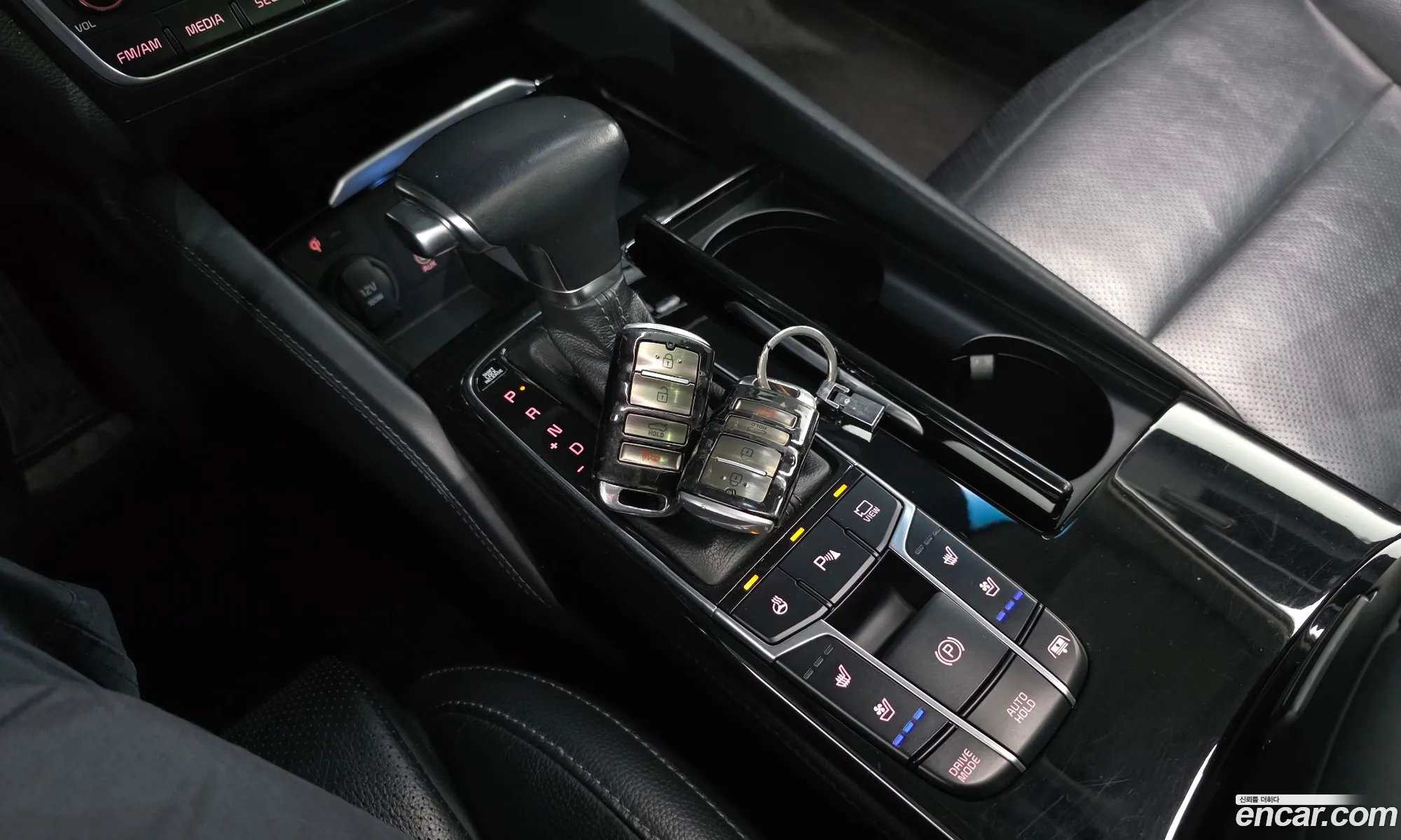 Kia K7 2016 — 15