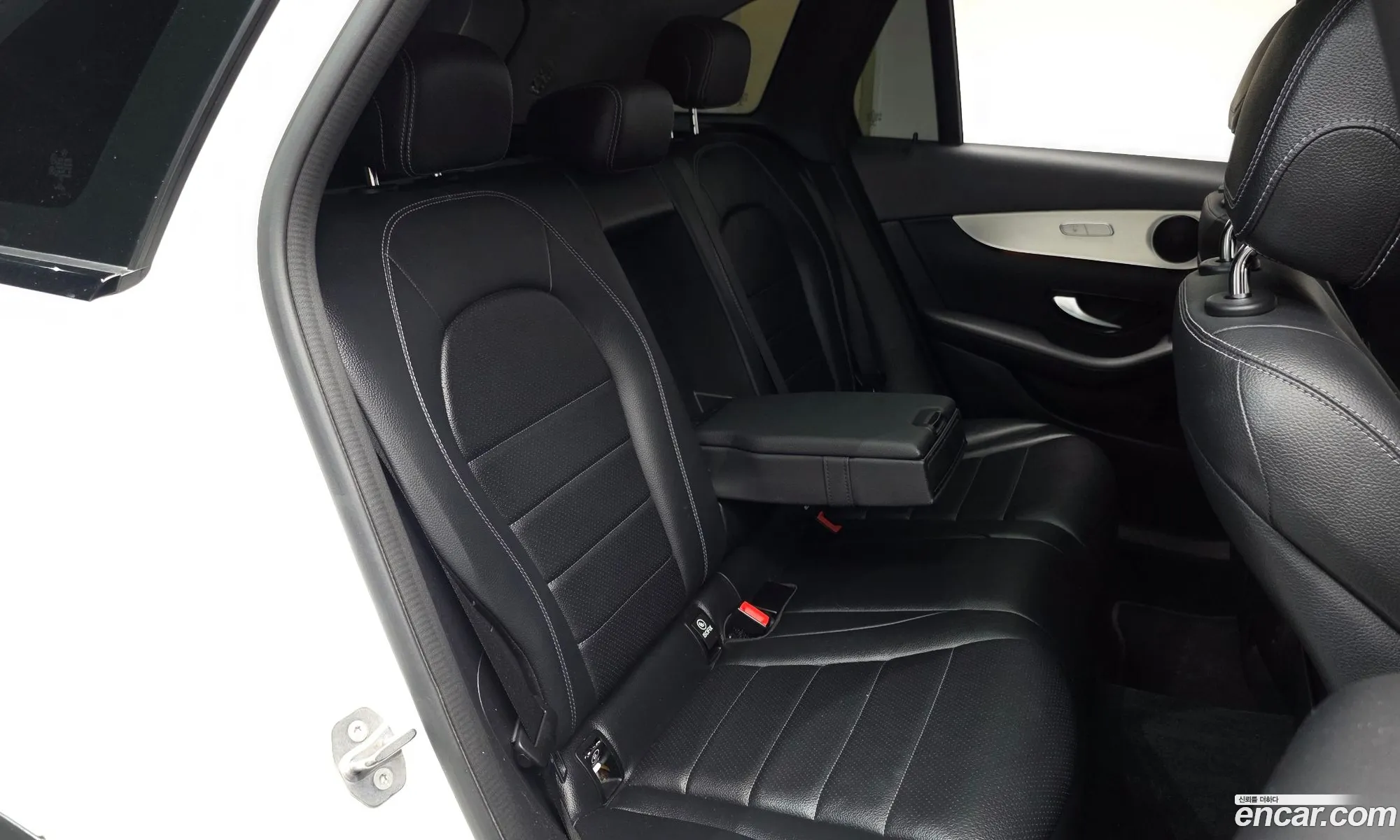 Mercedes-Benz GLC-Class X253 2019 — 31