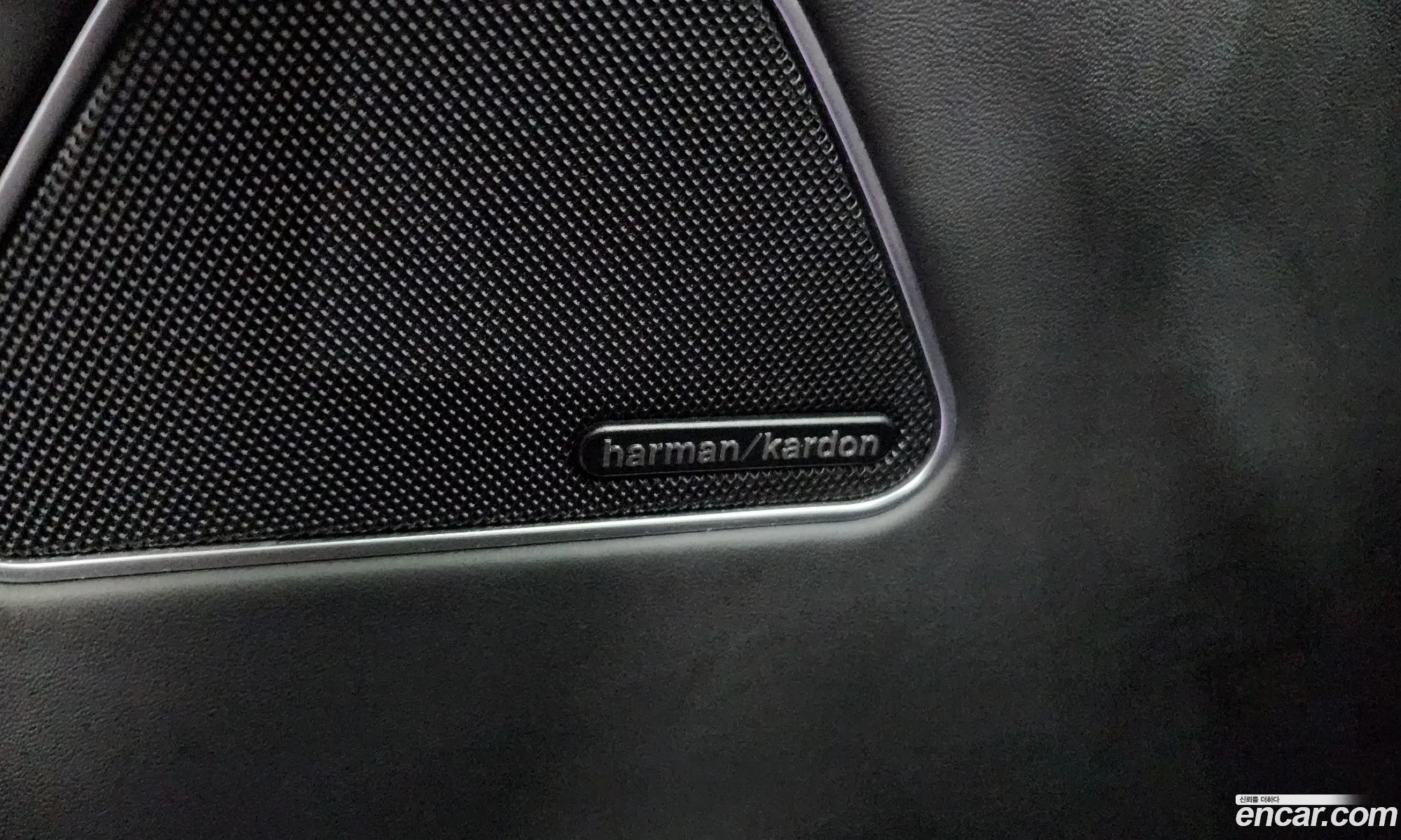 Maserati Levante 2018 — 33