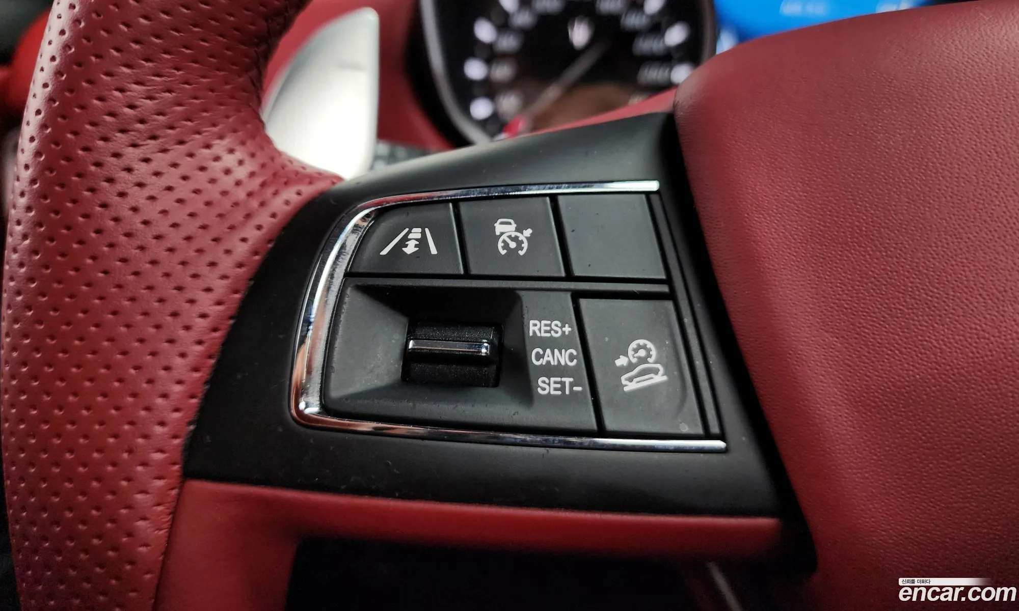 Maserati Levante 2018 — 31