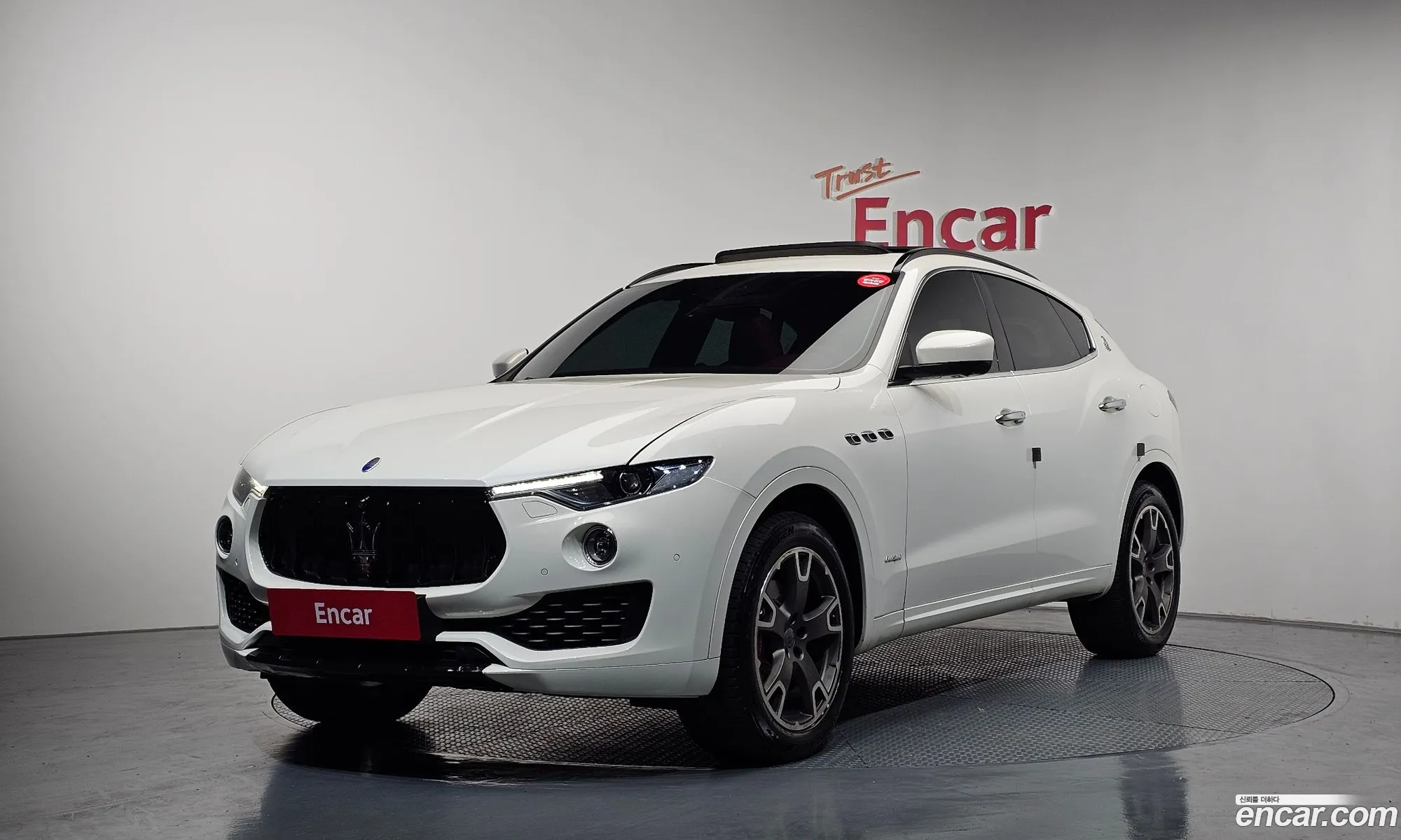 Maserati Levante 2018 — 17