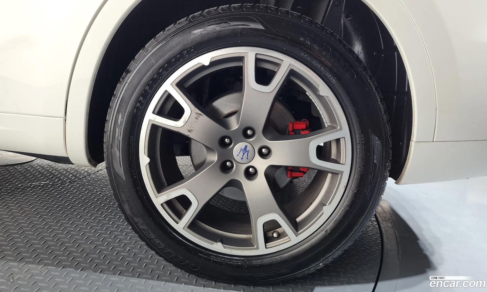Maserati Levante 2018 — 29
