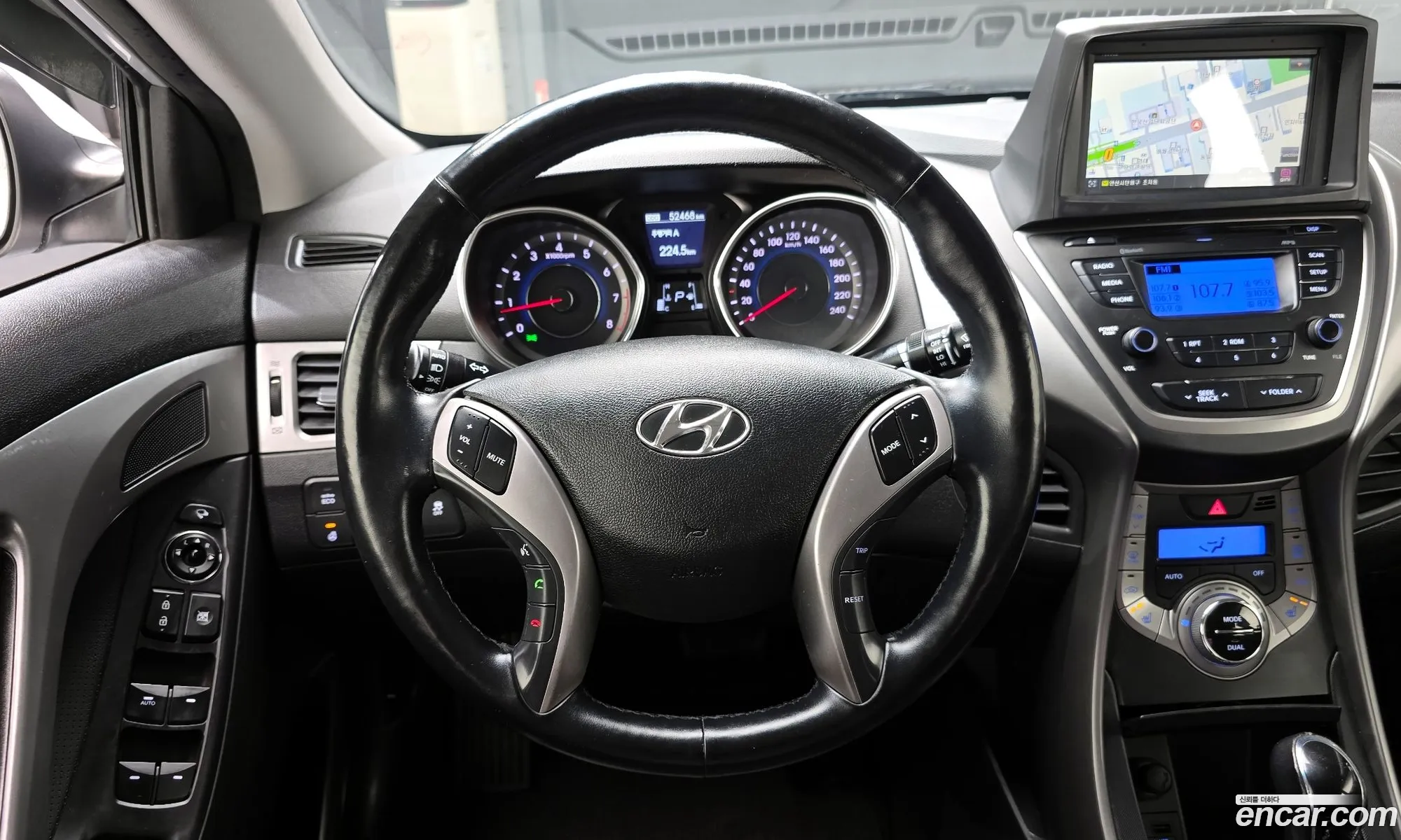 Hyundai Elantra MD 2013 — 19