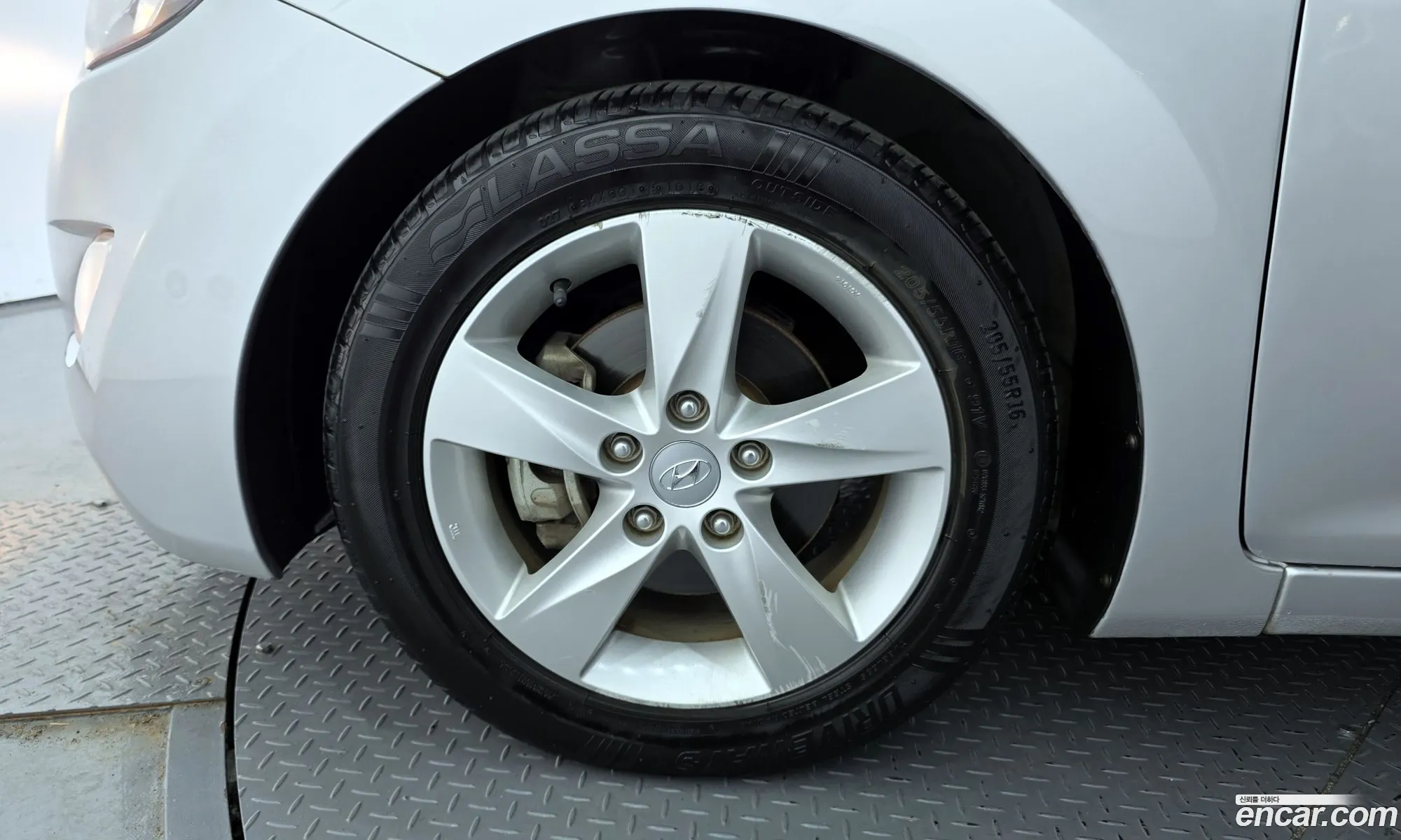 Hyundai Elantra MD 2013 — 2