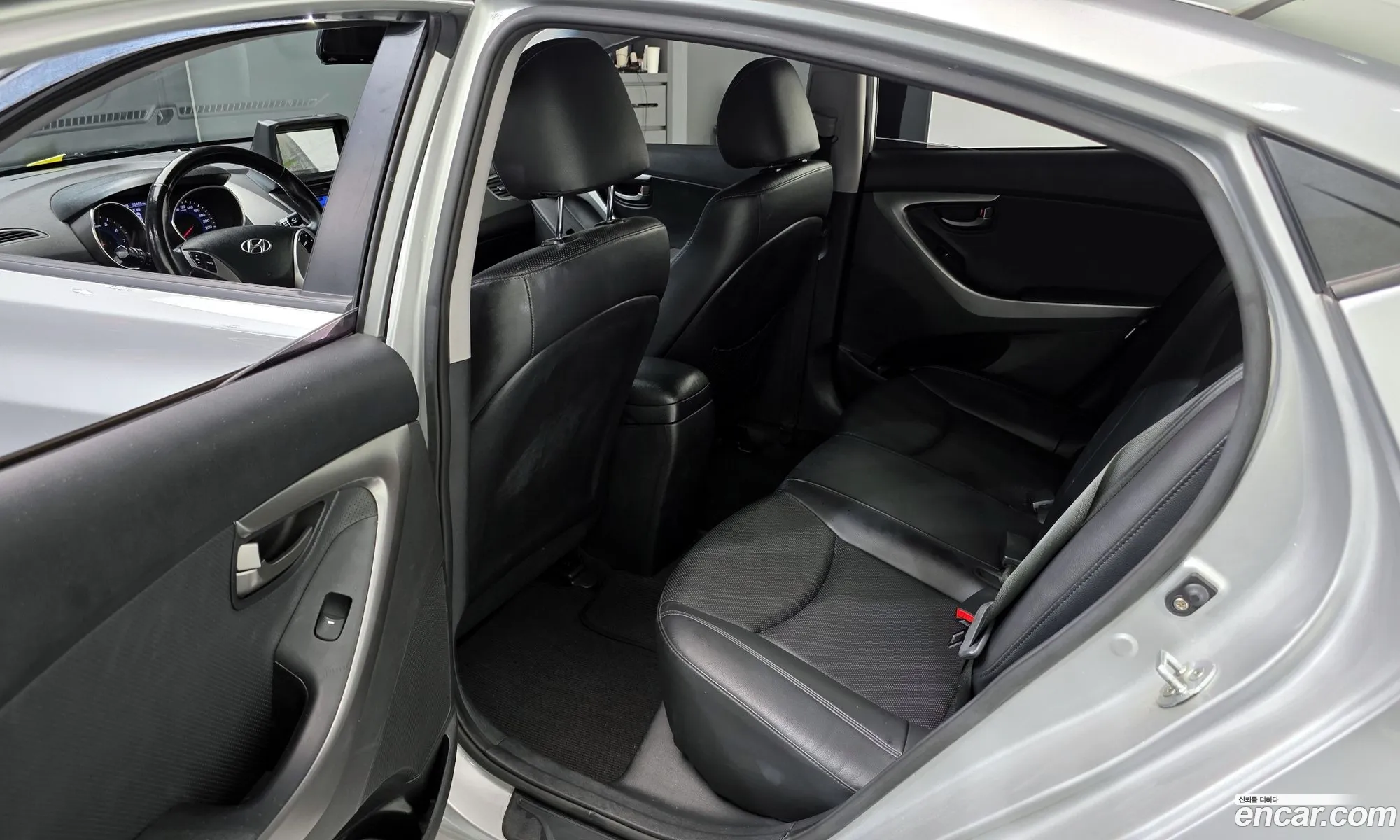 Hyundai Elantra MD 2013 — 5
