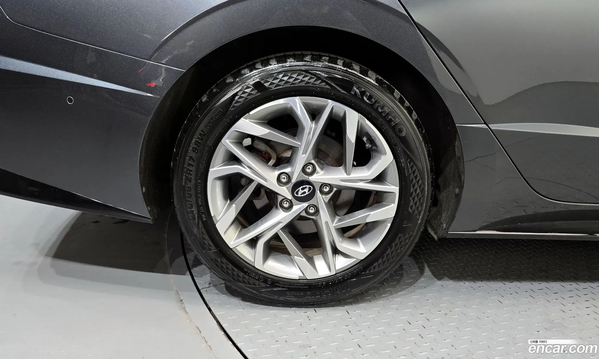 Hyundai Sonata 2019 — 14