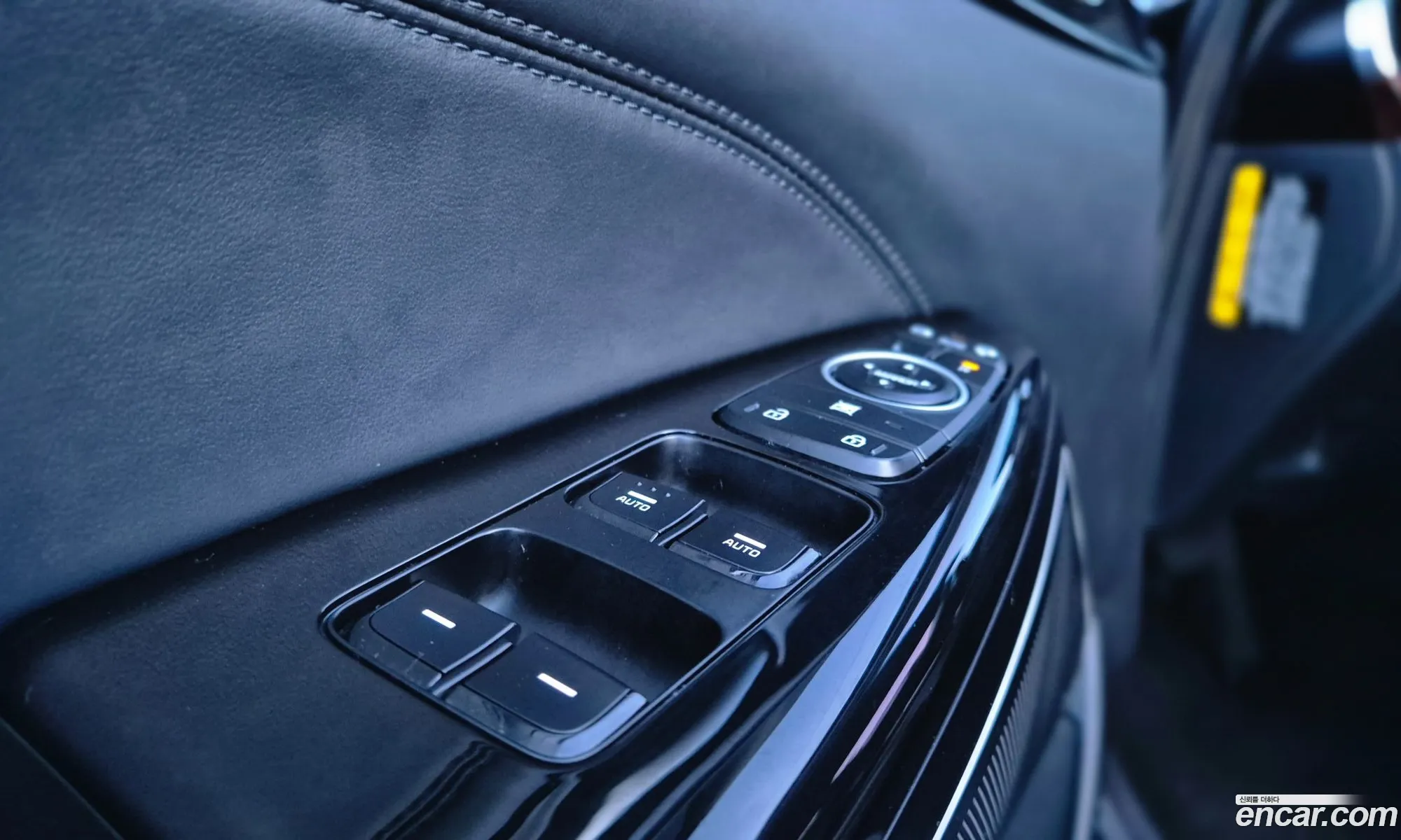 Kia K7 2016 — 12