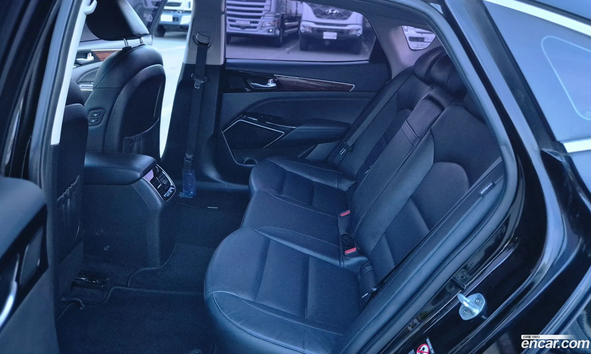 Kia K7 2016 — 2