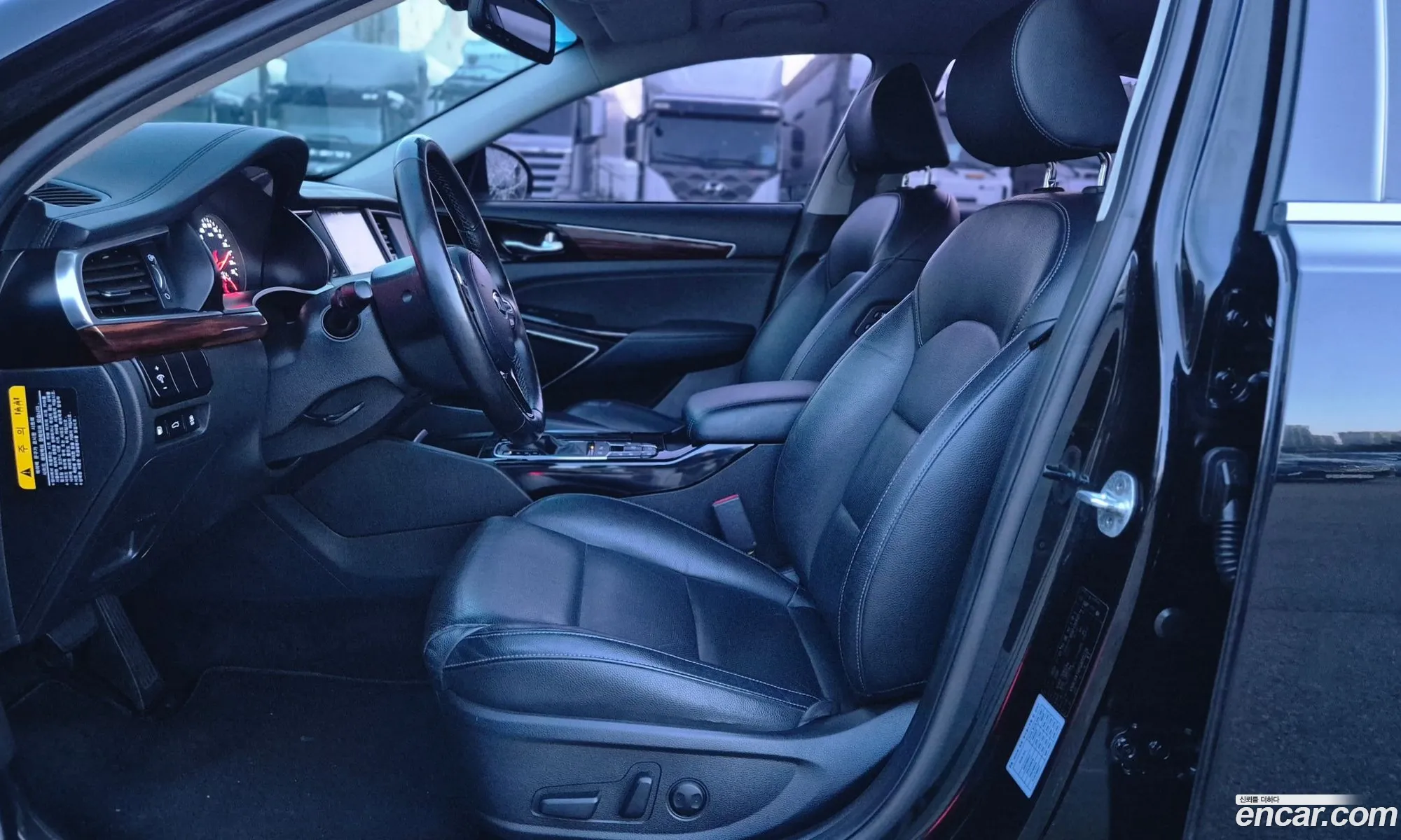 Kia K7 2016 — 20