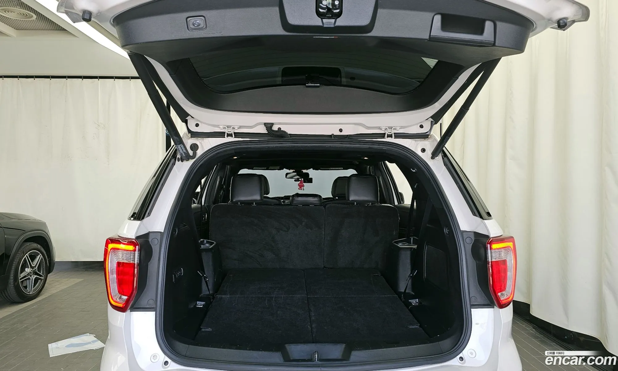 Ford Explorer 2017 1FM5K8FH4HGD32422 — 22