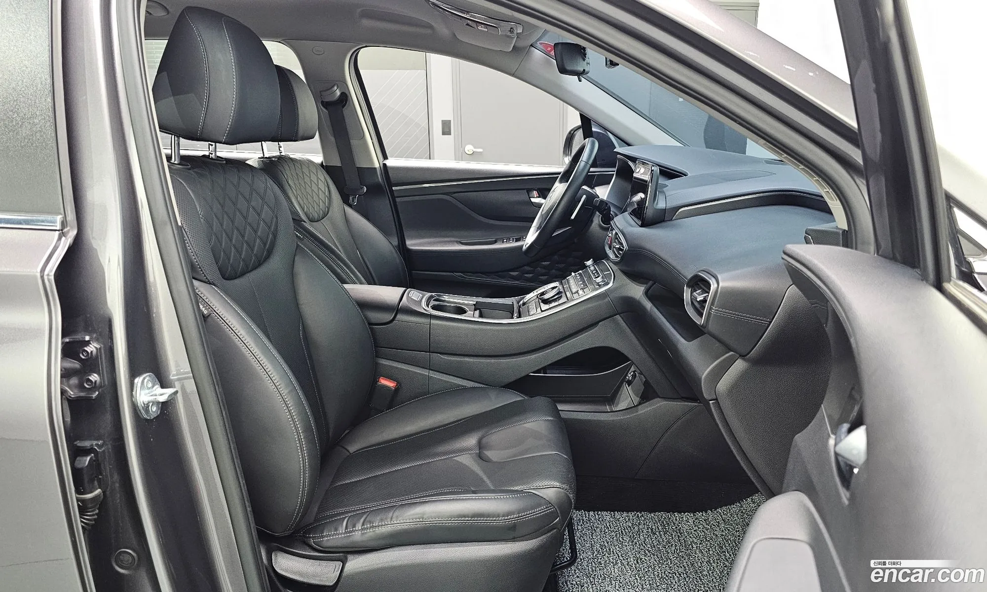 Hyundai Santa Fe 2023 — 18