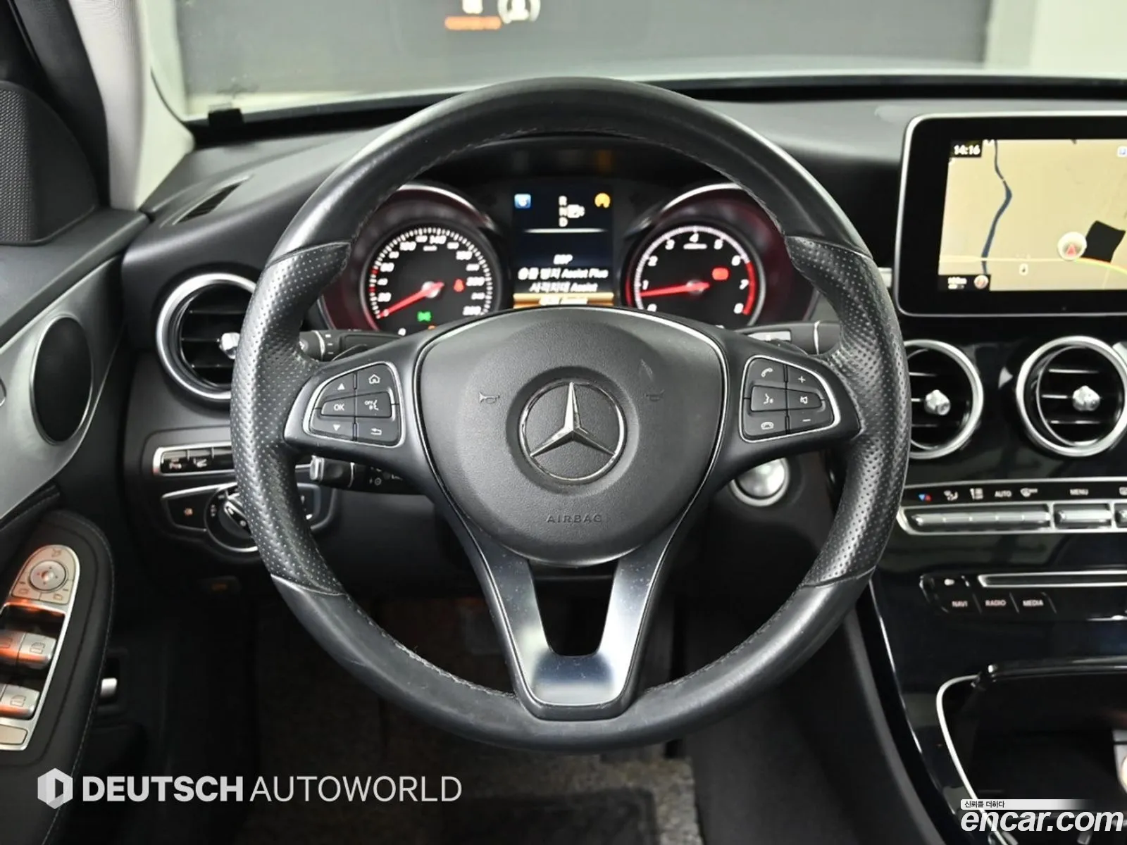 Mercedes-Benz C-Class W205 2014 — 14
