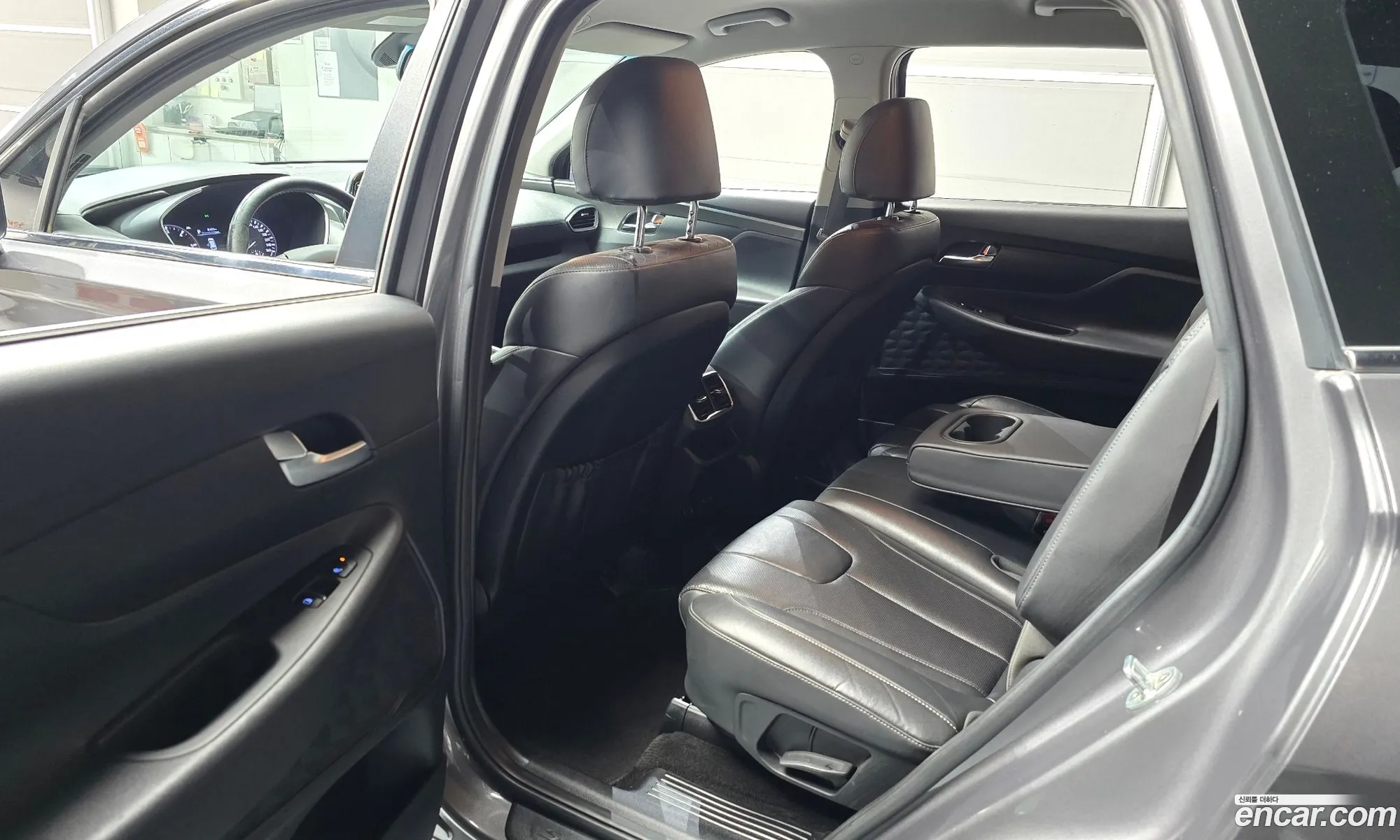 Hyundai Santa Fe TM 2020 — 28