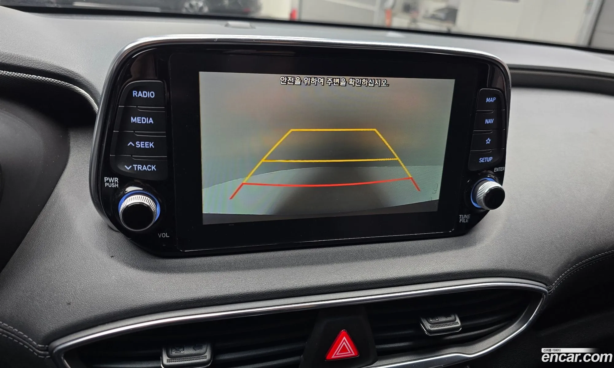 Hyundai Santa Fe TM 2020 — 12