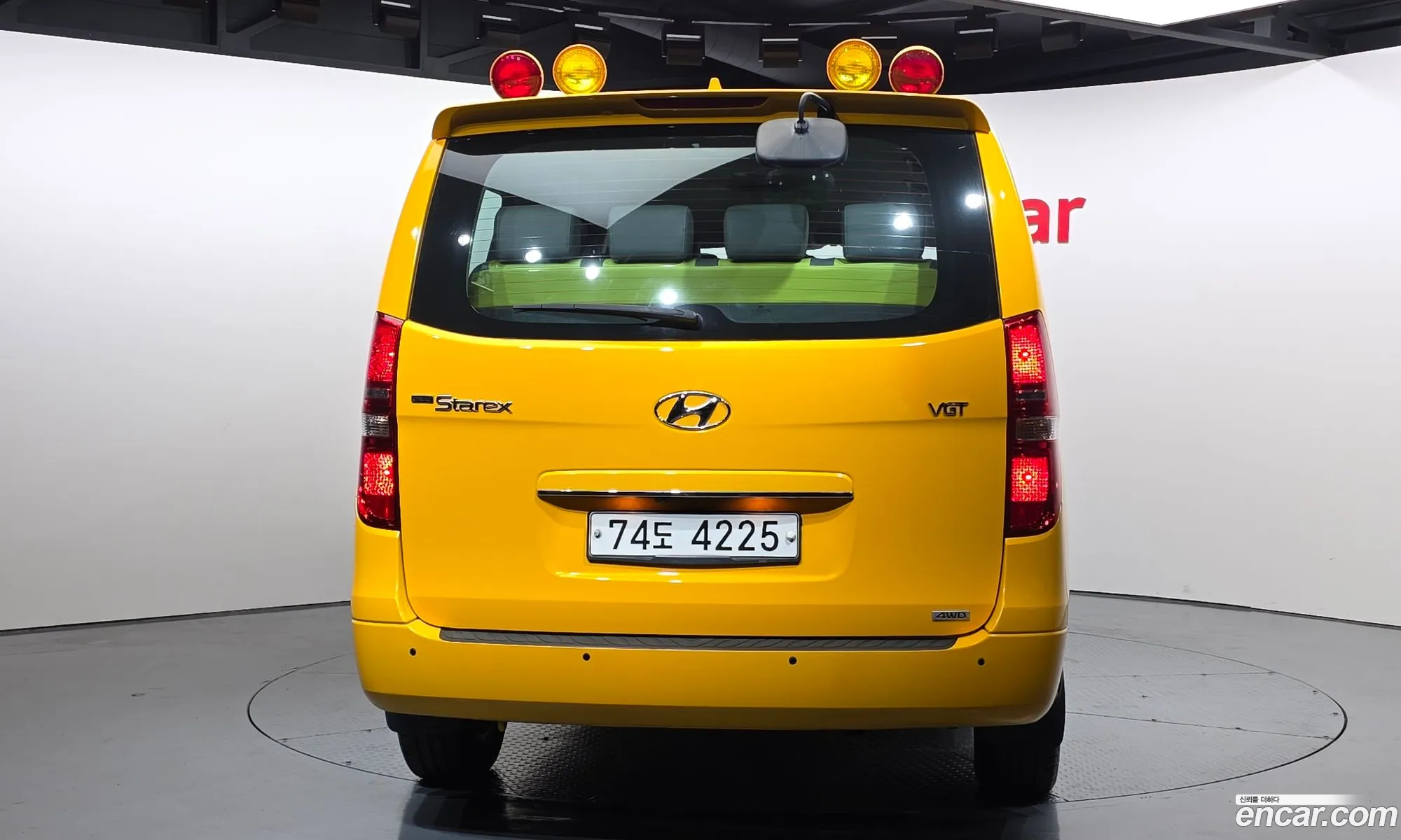 Hyundai Grand Starex 2018 — 2