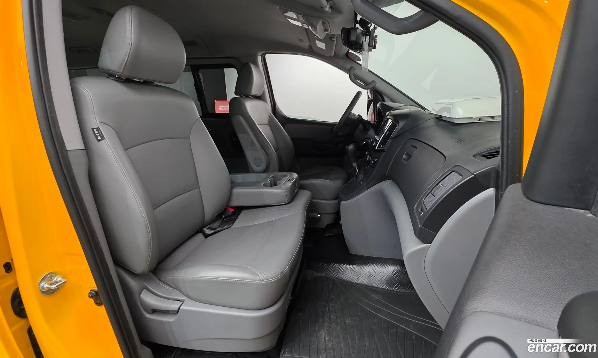Hyundai Grand Starex 2018 — 7