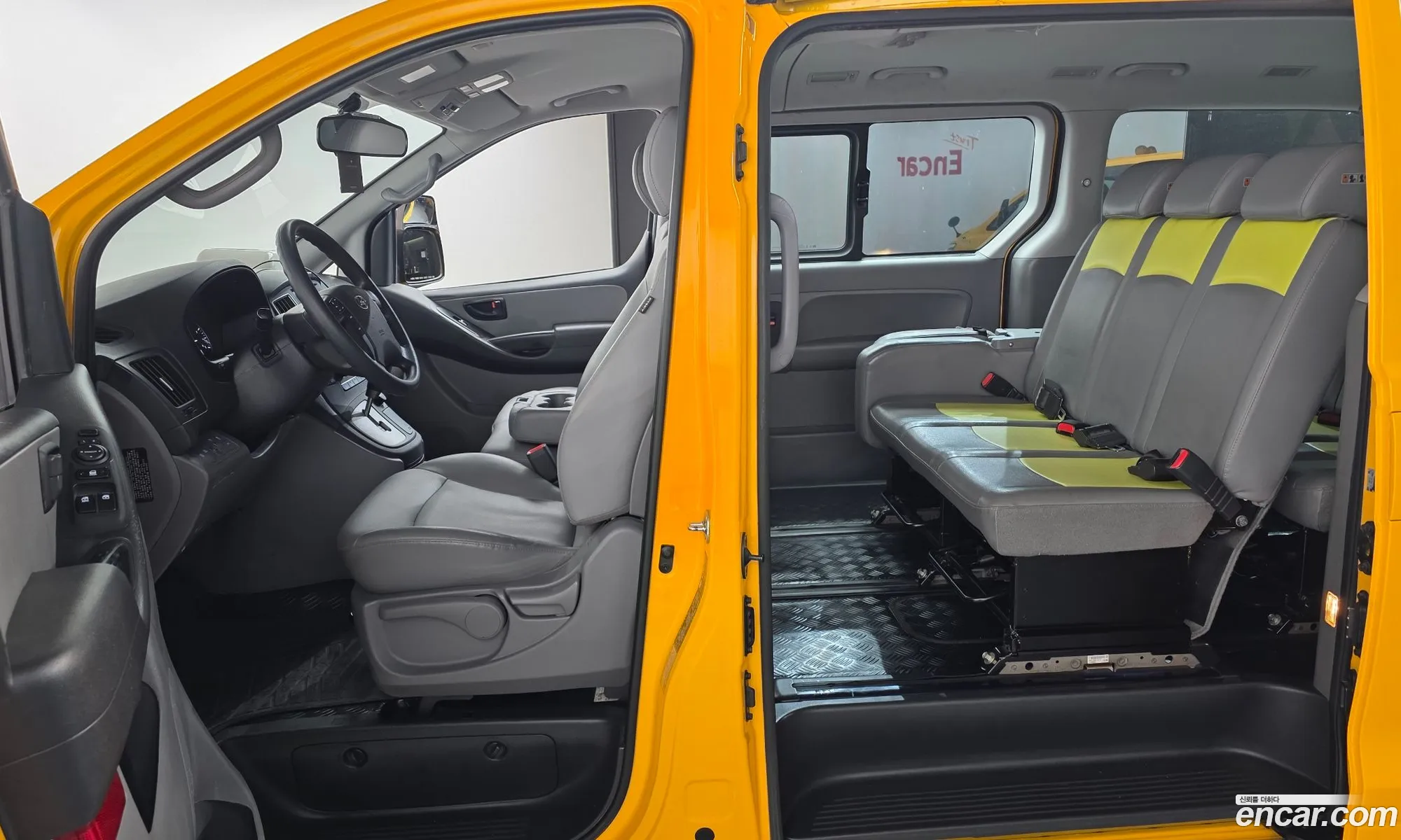 Hyundai Grand Starex 2018 — 3