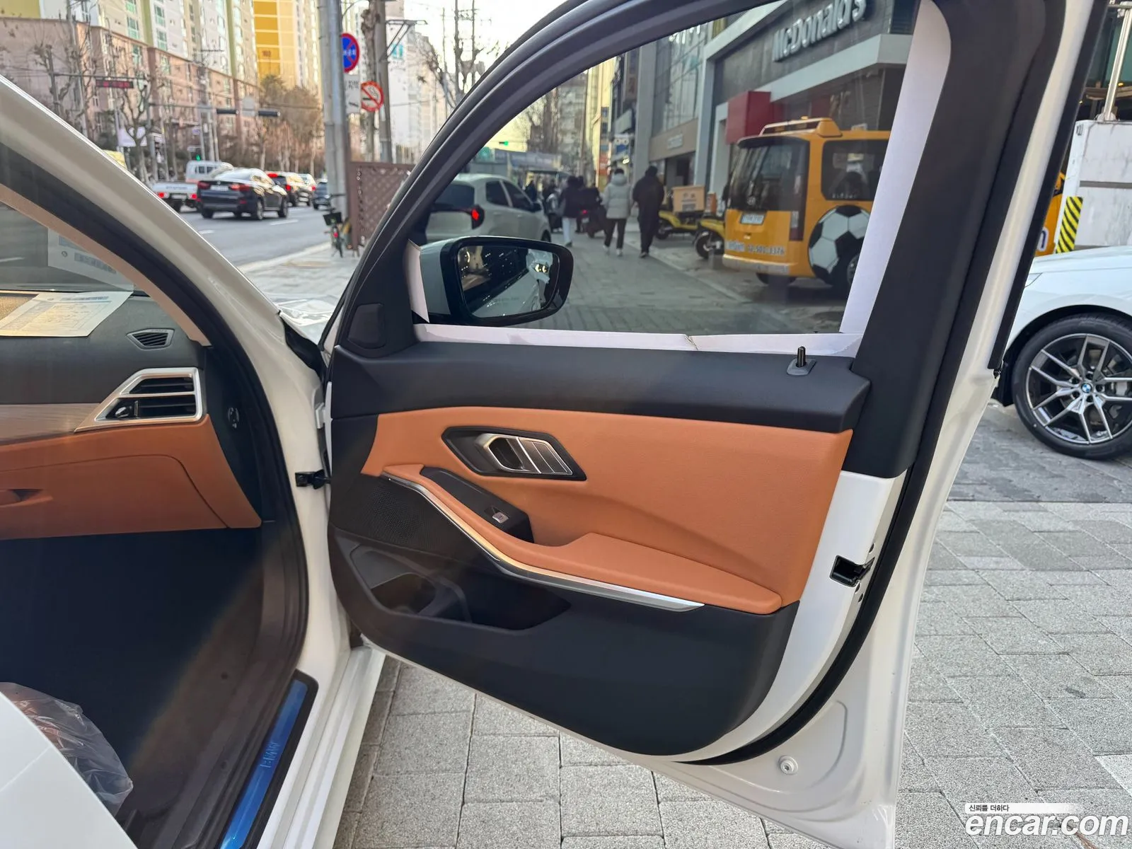 BMW 3 Series 2025 — 20