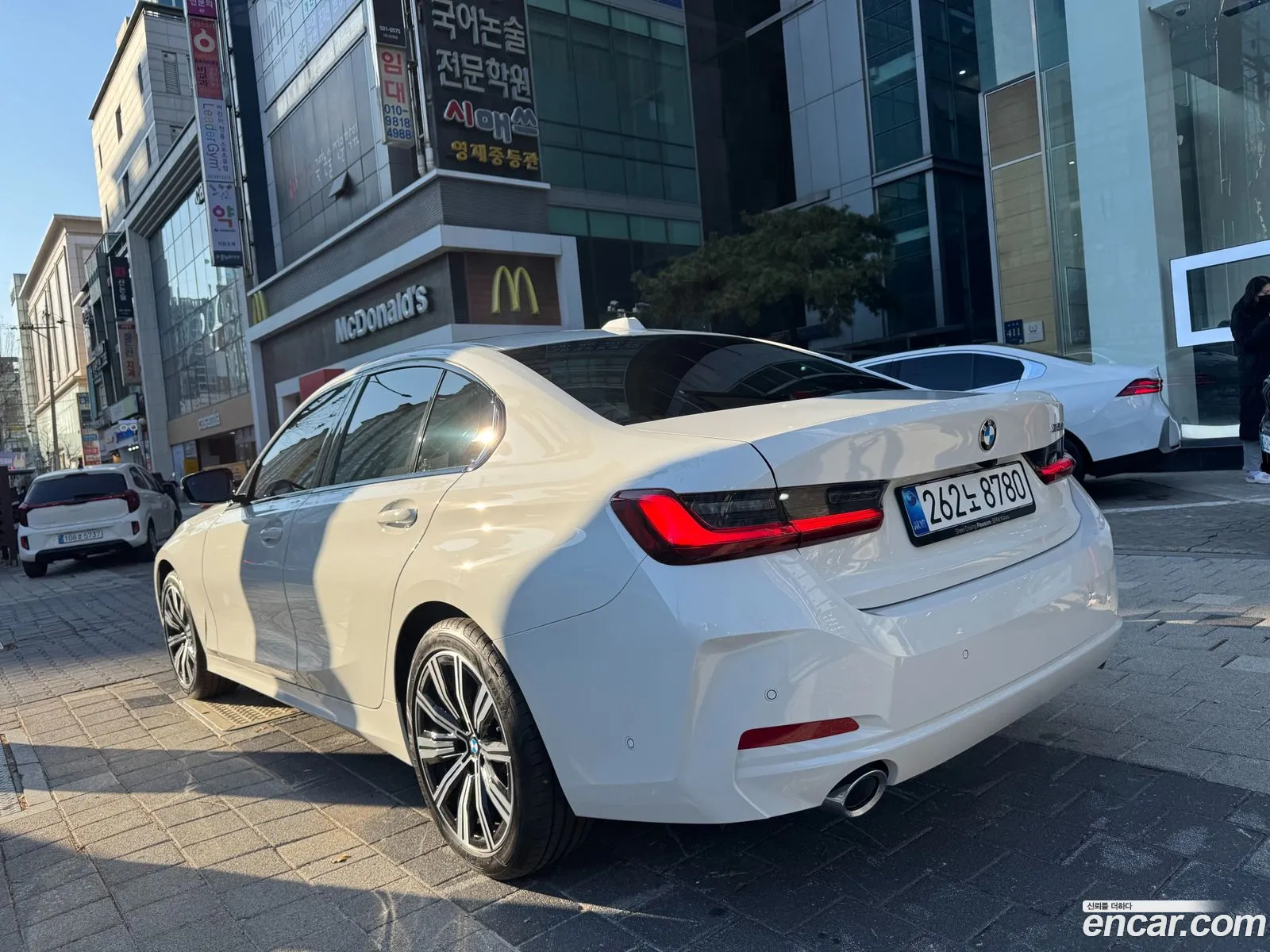 BMW 3 Series 2025 — 18