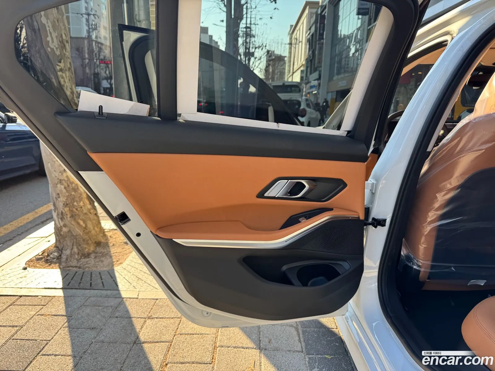 BMW 3 Series 2025 — 10