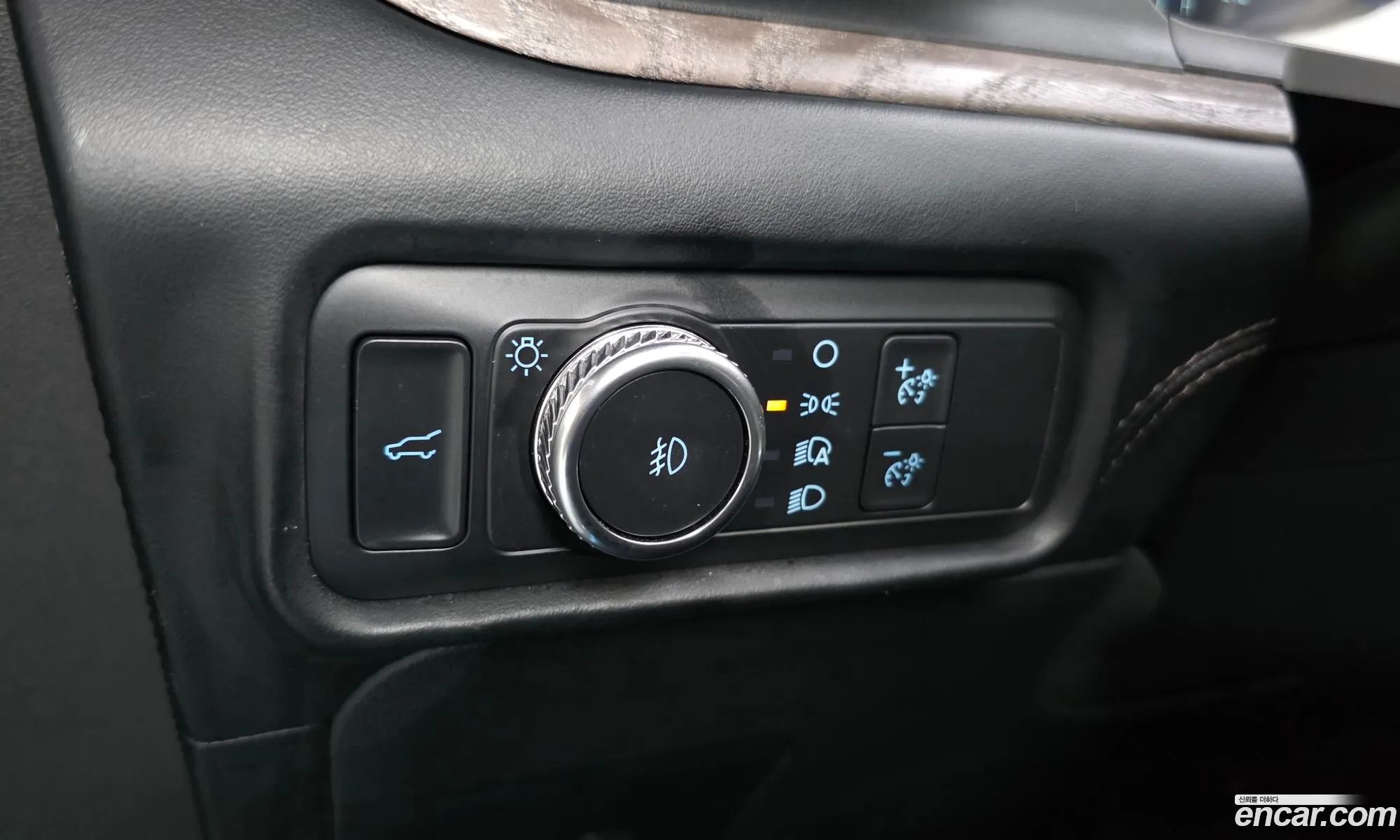 Ford Explorer 6th Gen 2022 1FM5K8HC3NGC1E578 — 33