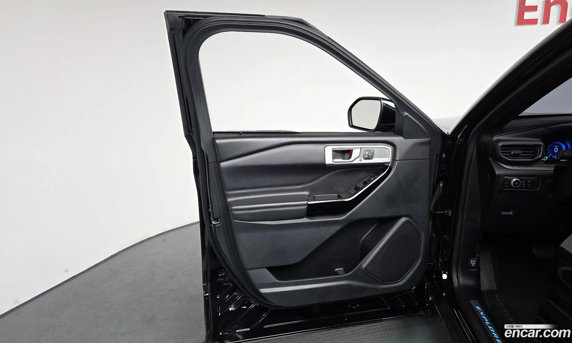 Ford Explorer 6th Gen 2022 1FM5K8HC3NGC1E578 — 4