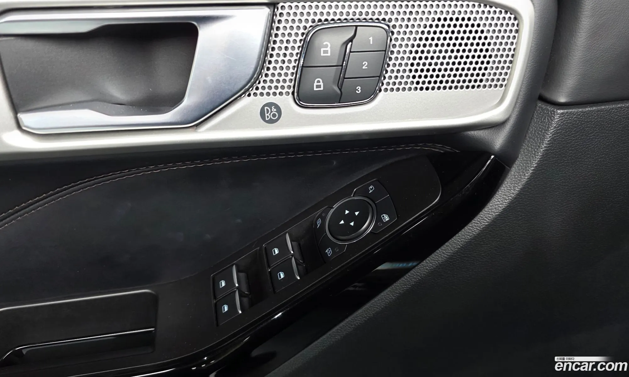 Ford Explorer 6th Gen 2022 1FM5K8HC3NGC1E578 — 25