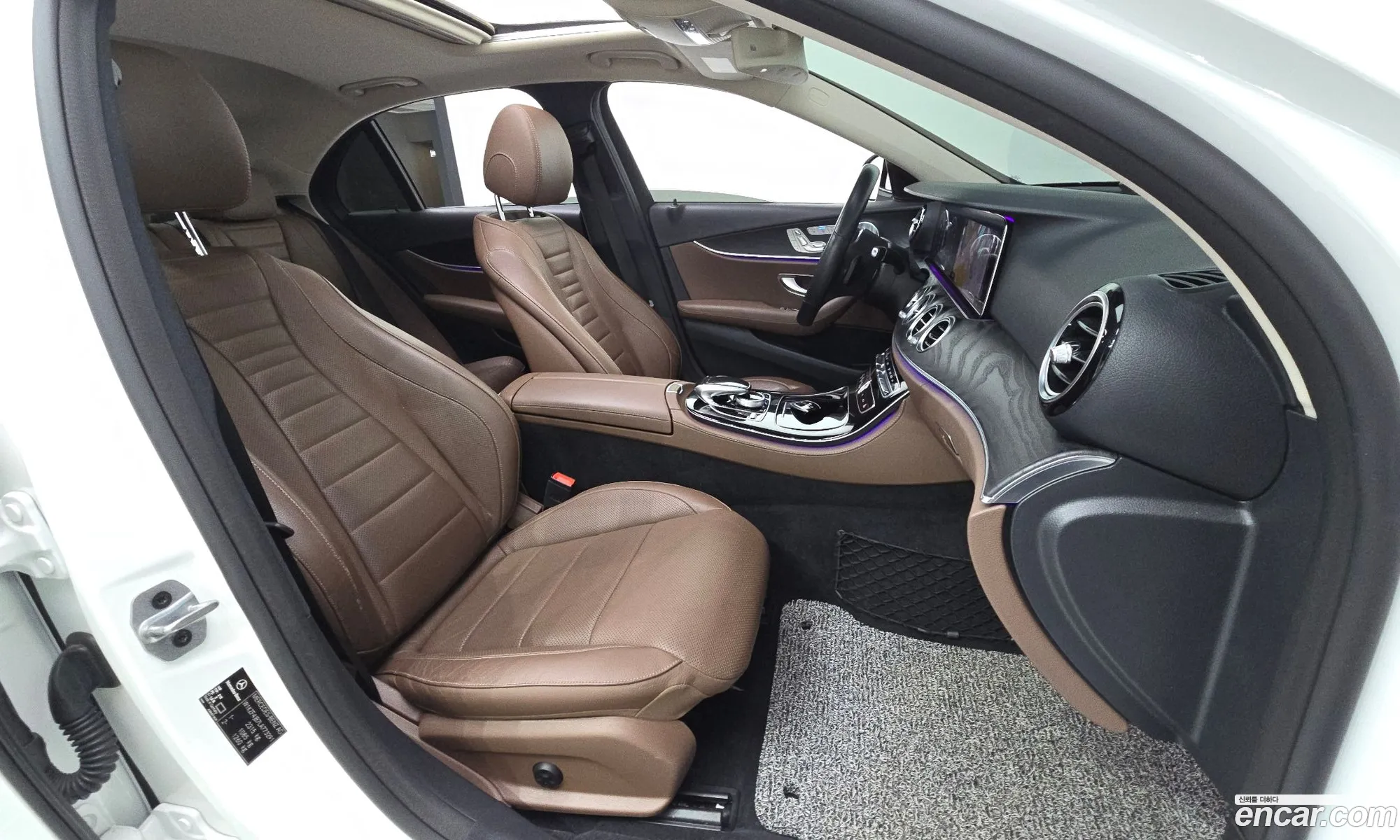 Mercedes-Benz E-Class W213 2020 — 8