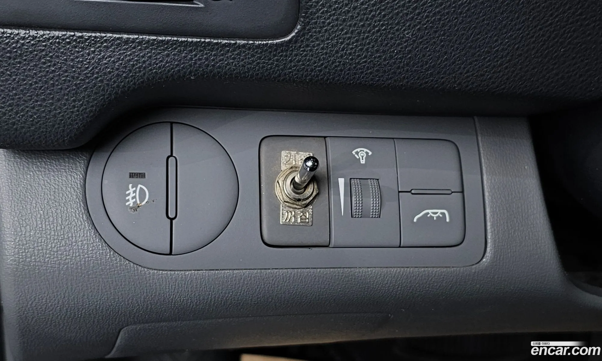Hyundai Grand Starex 2012 — 16