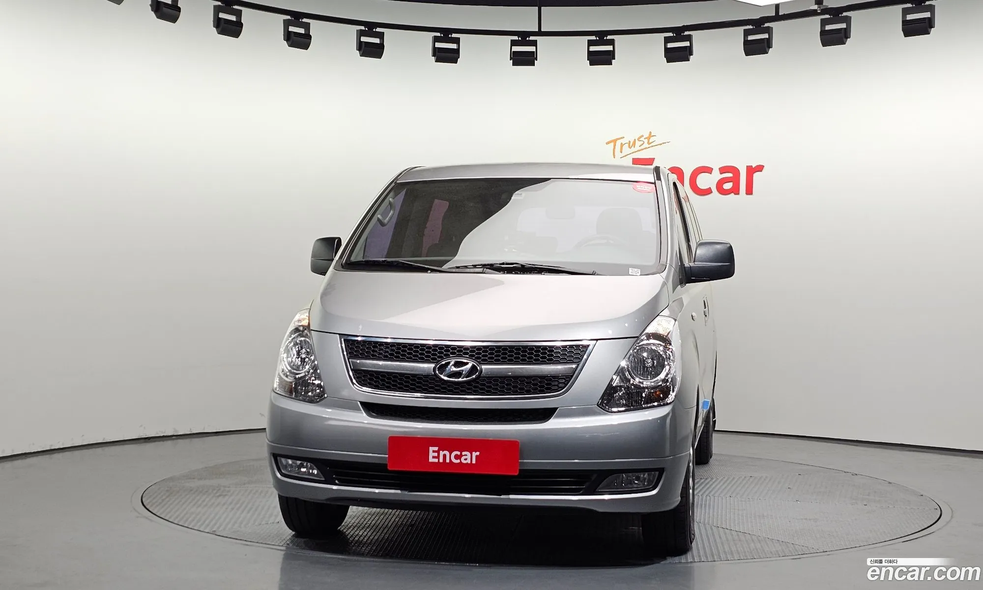 Hyundai Grand Starex 2012 — 12