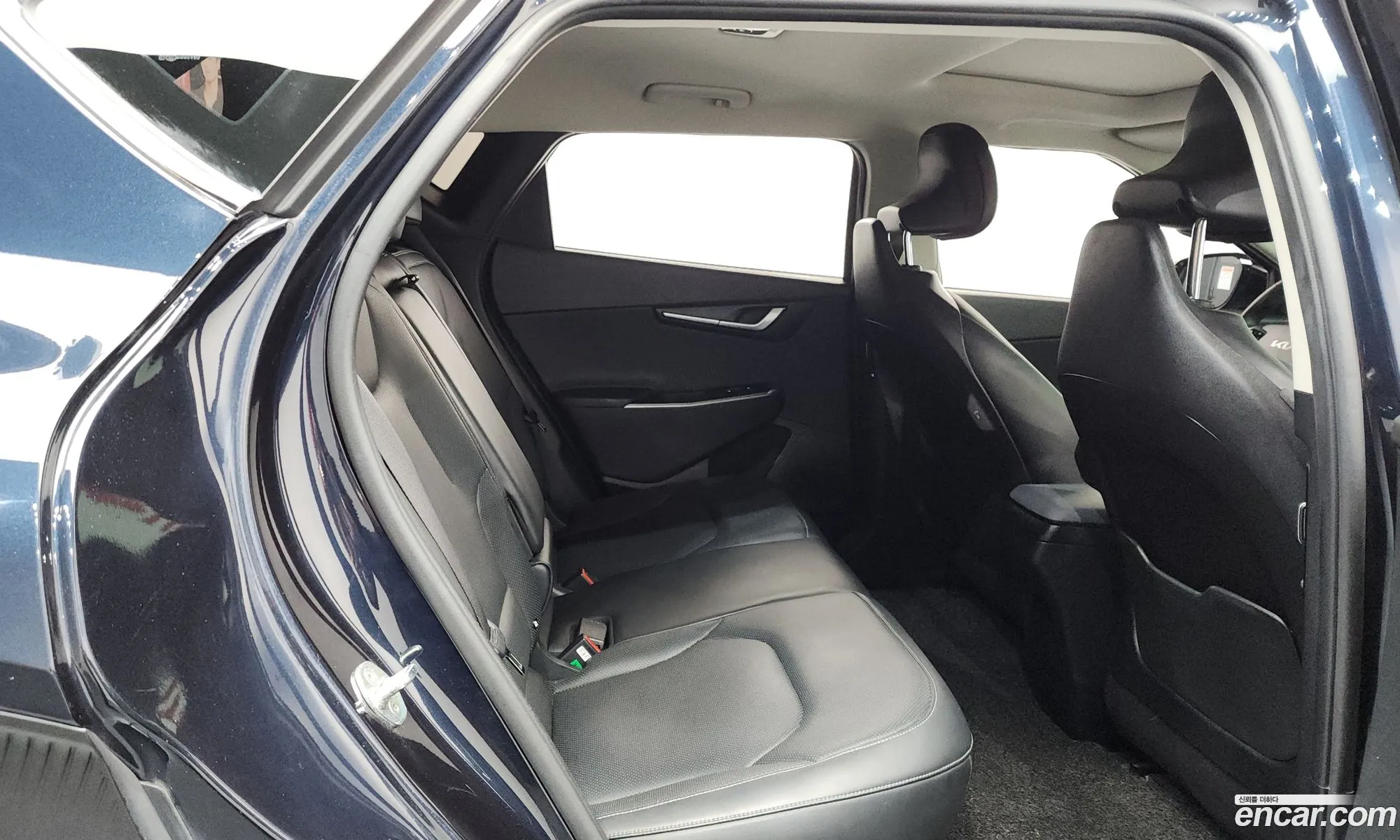 Kia EV6 2022 — 21