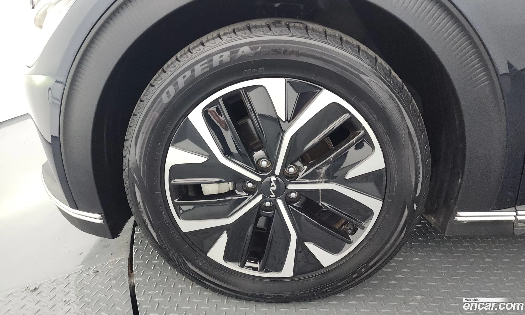 Kia EV6 2022 — 19