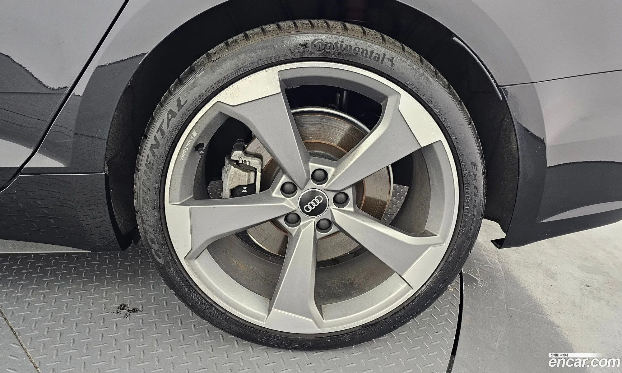 Audi A5 2019 WAUZZZF51KA069620 — 17