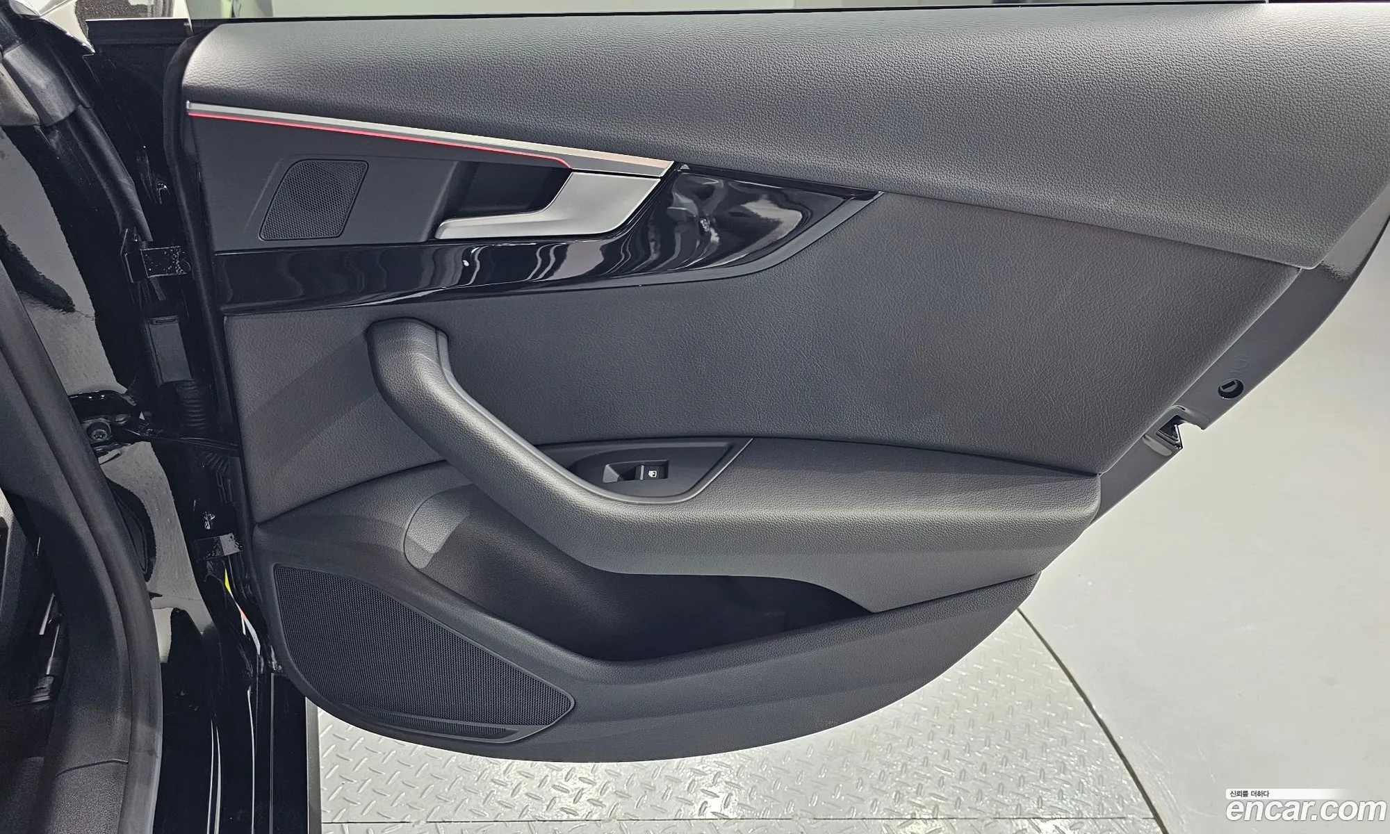 Audi A5 2019 WAUZZZF51KA069620 — 8