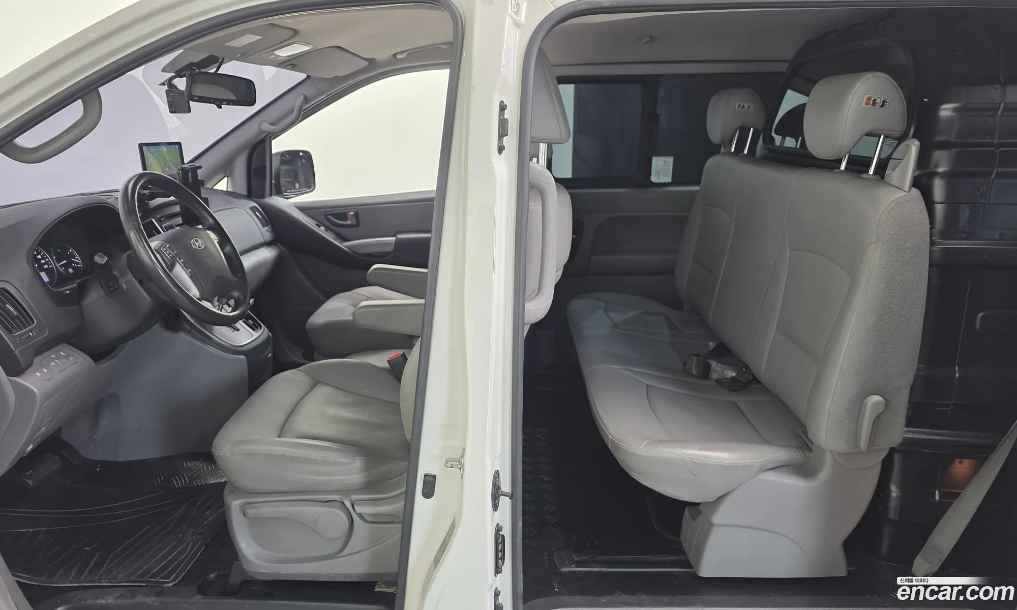 Hyundai Grand Starex 2019 — 11