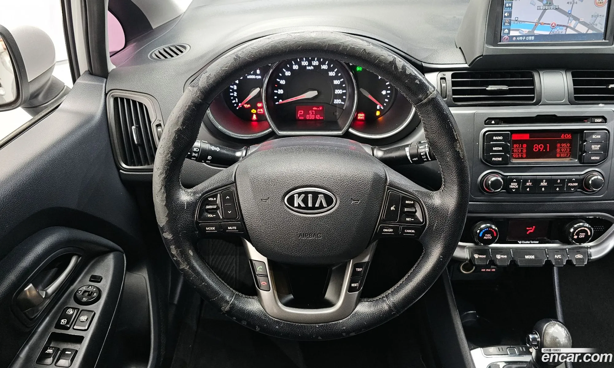 Kia Pride 2011 — 5