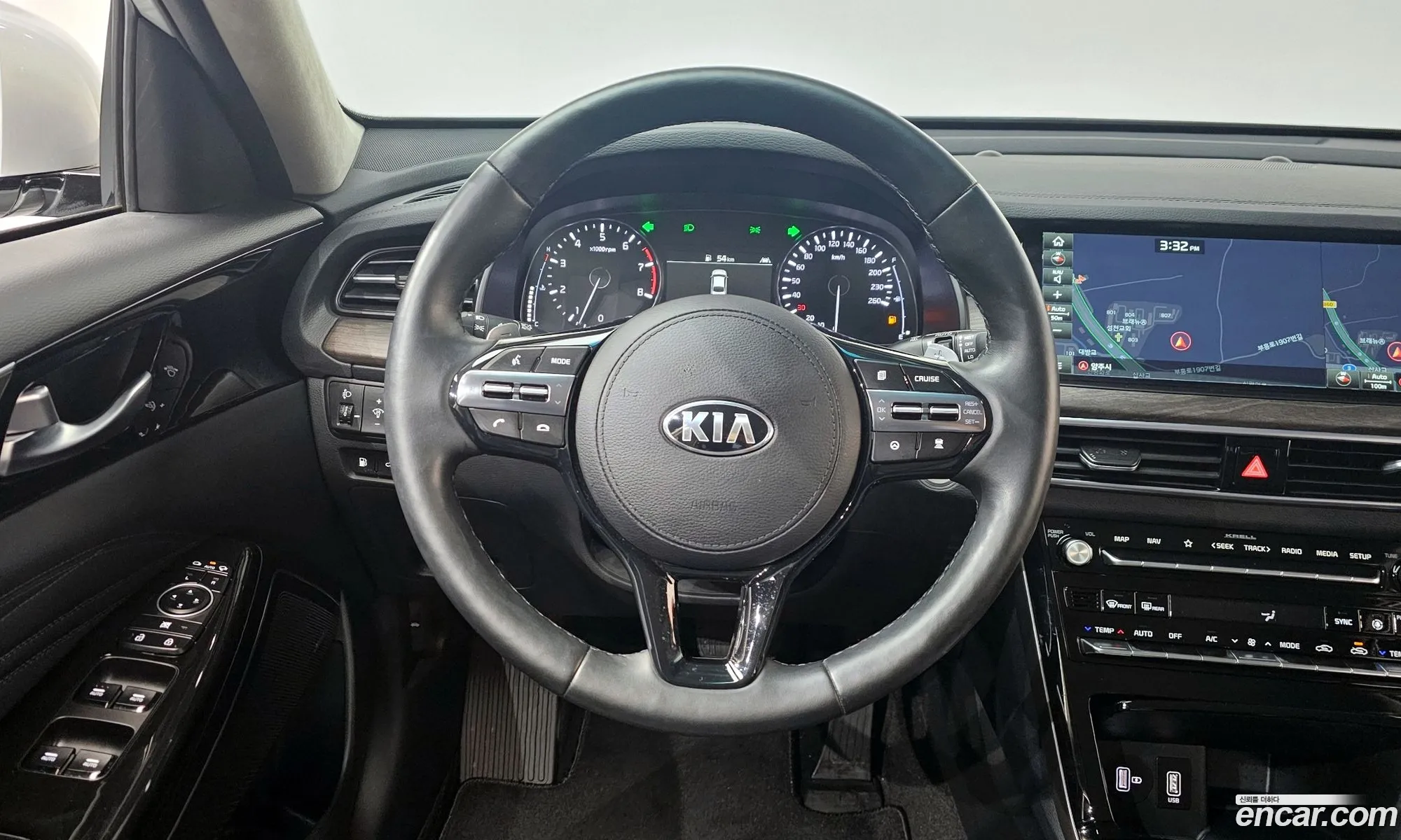 Kia K7 Premier 2019 — 14