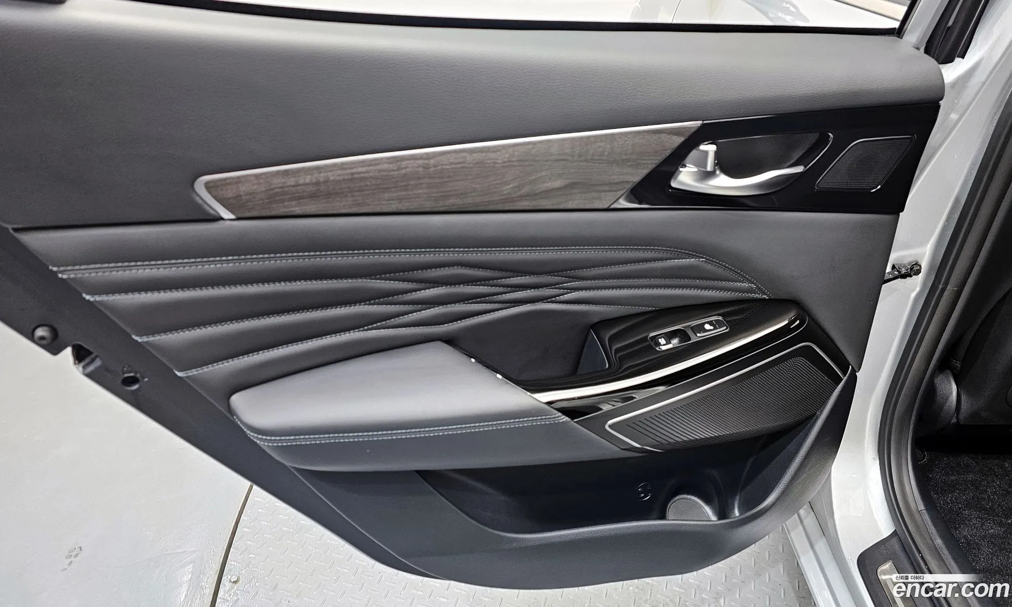 Kia K7 Premier 2019 — 2
