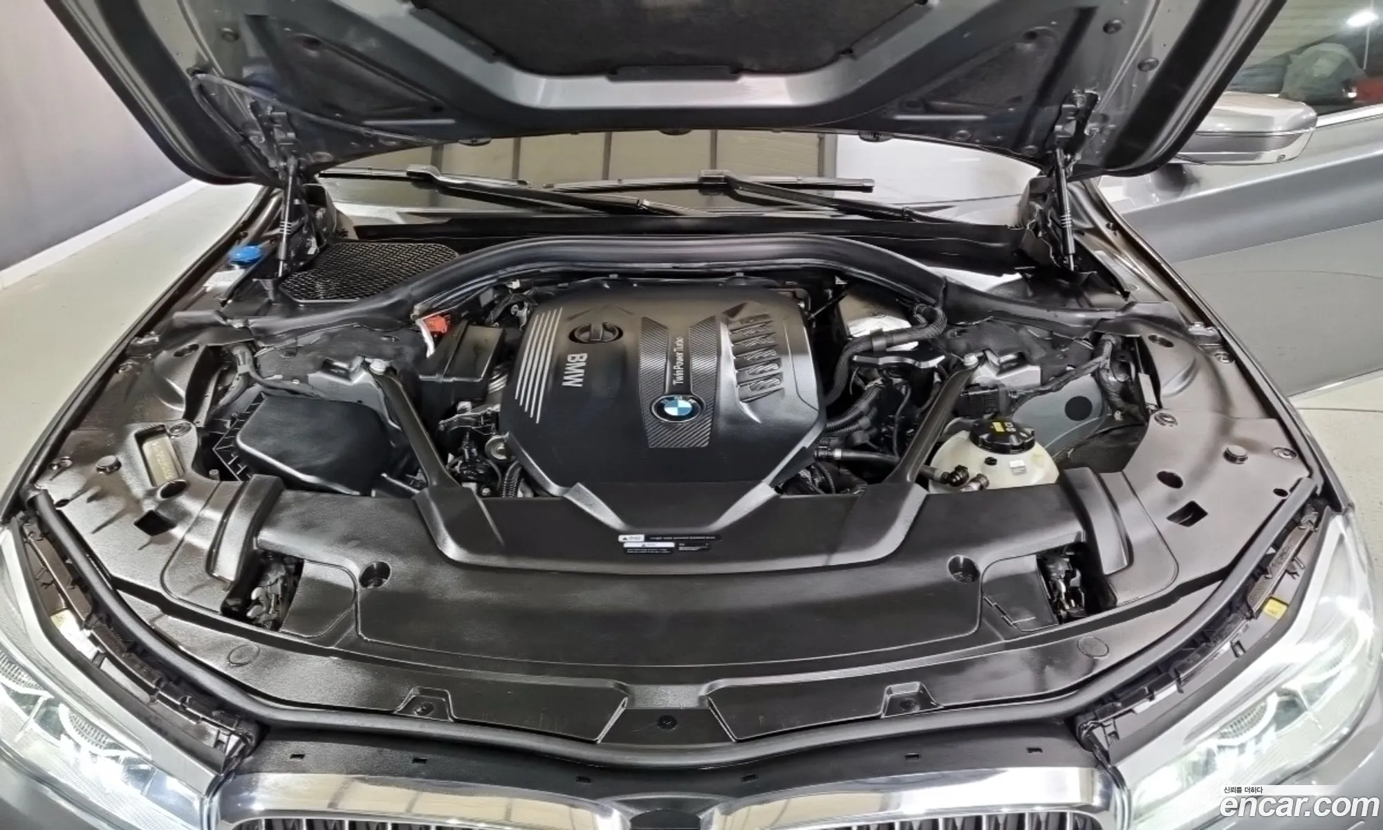 BMW 7 Series 2017 — 18