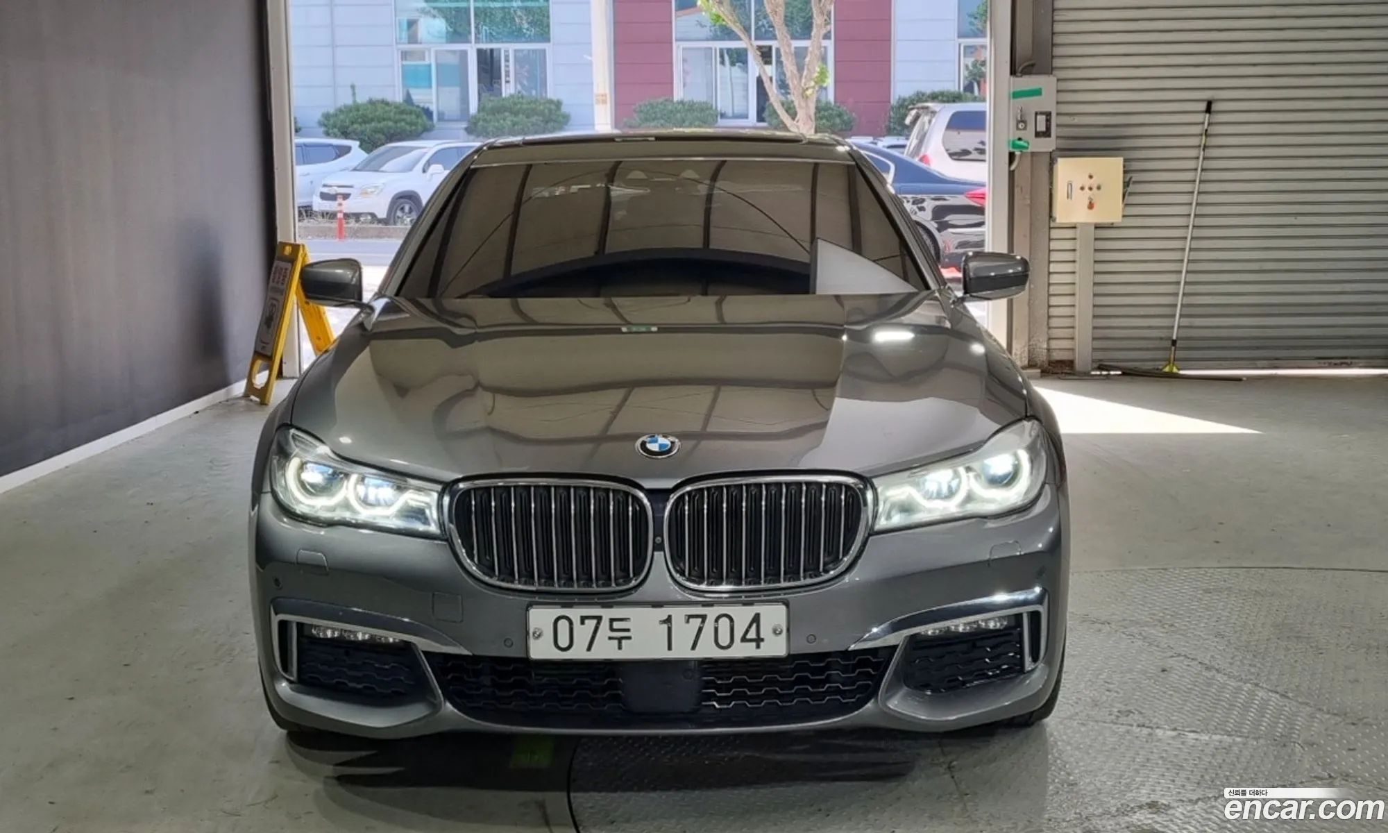 BMW 7 Series 2017 — 11