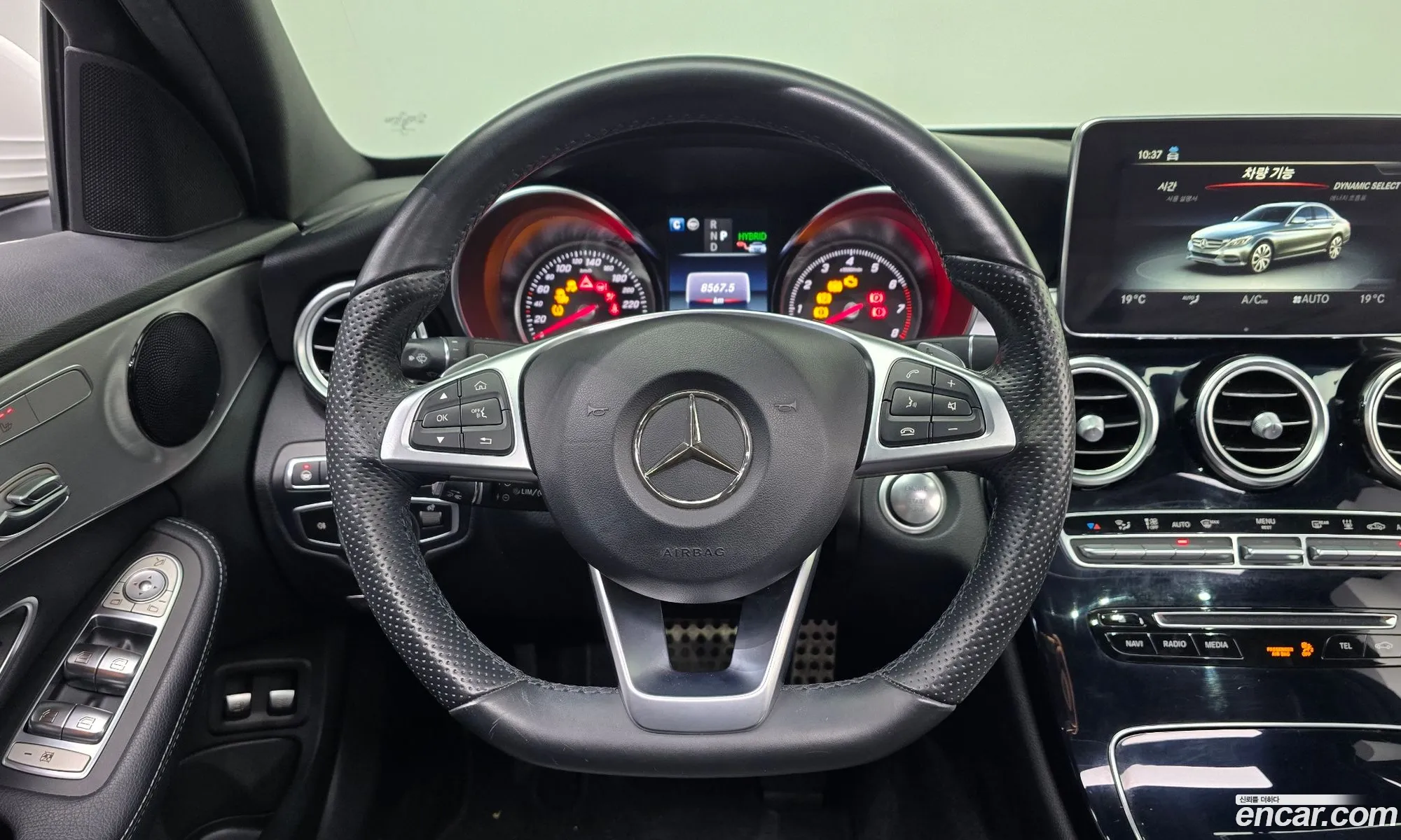 Mercedes-Benz C-Class W205 2018 — 11