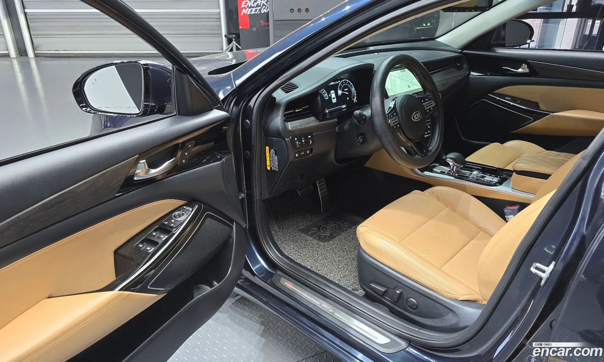 Kia K7 Premier 2019 — 19