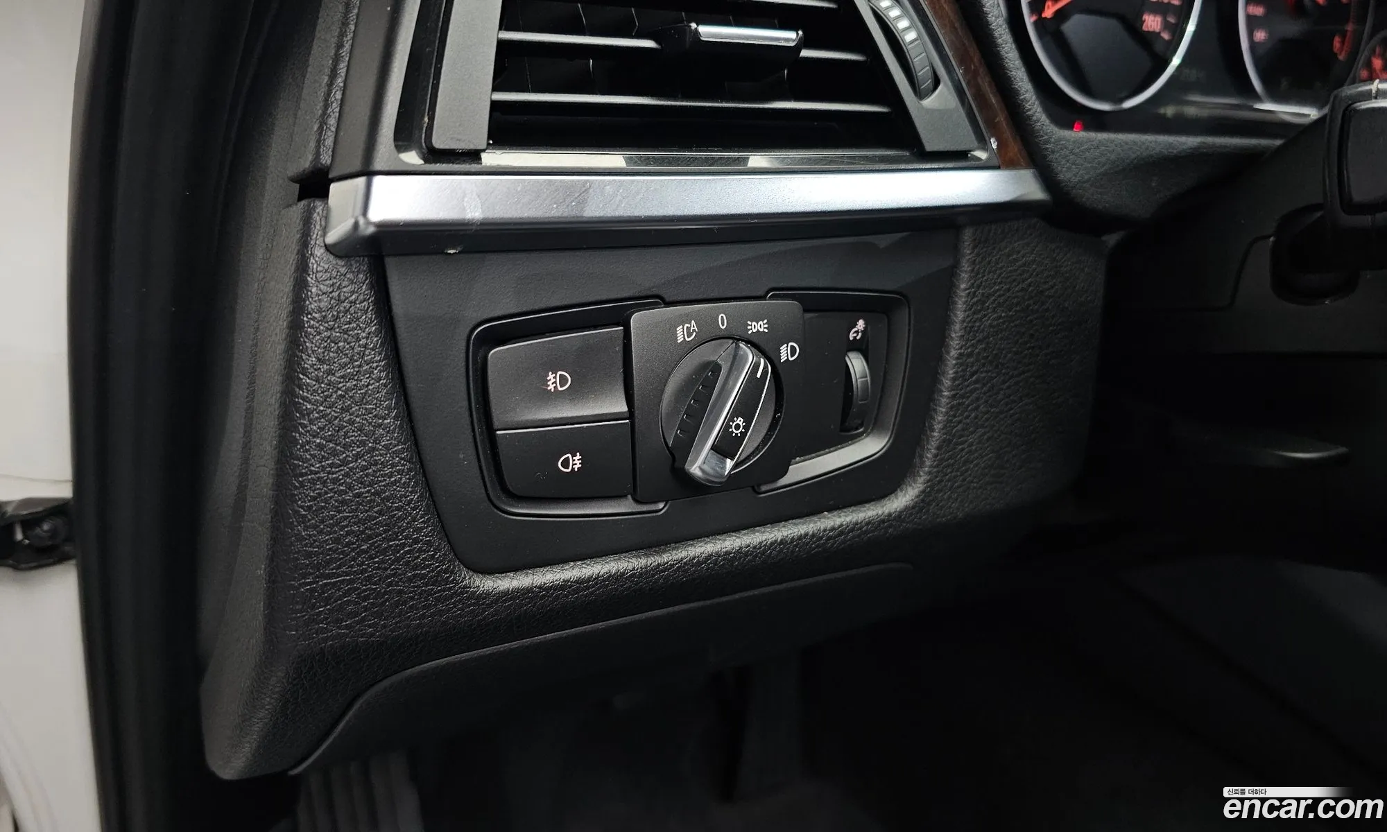 BMW 3 Series 2013 WBA3D5109DF703576 — 12