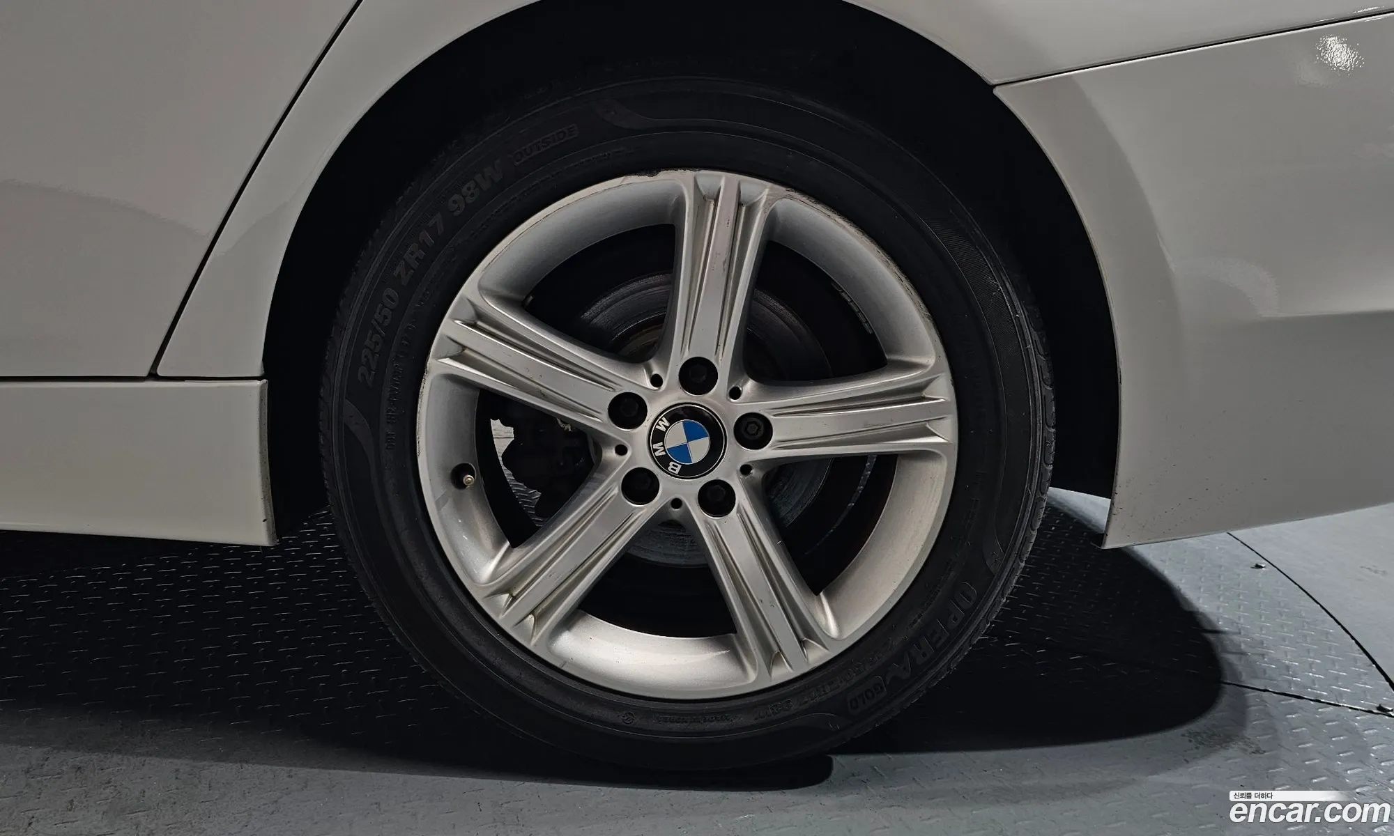 BMW 3 Series 2013 WBA3D5109DF703576 — 18