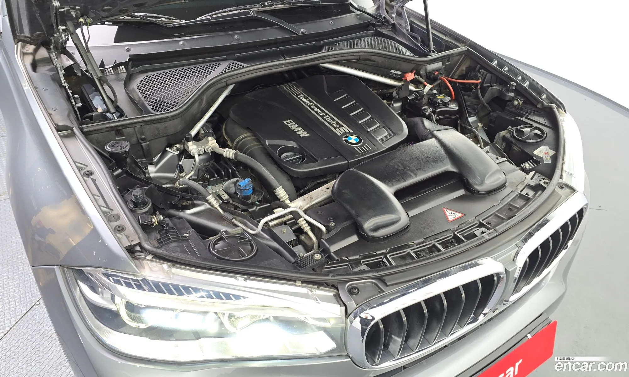 BMW X6 2015 WBAKV2103F0N20817 — 13