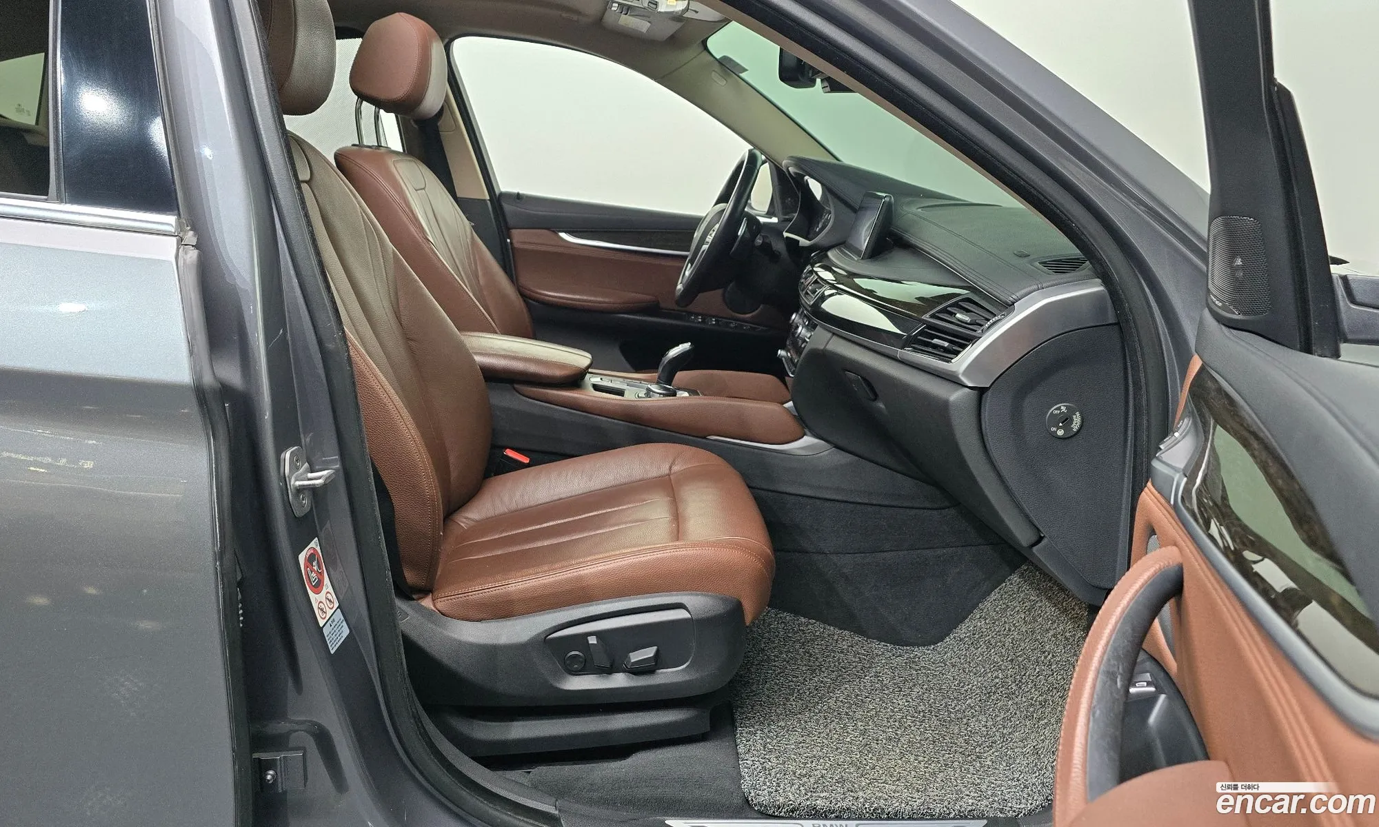 BMW X6 2015 WBAKV2103F0N20817 — 8