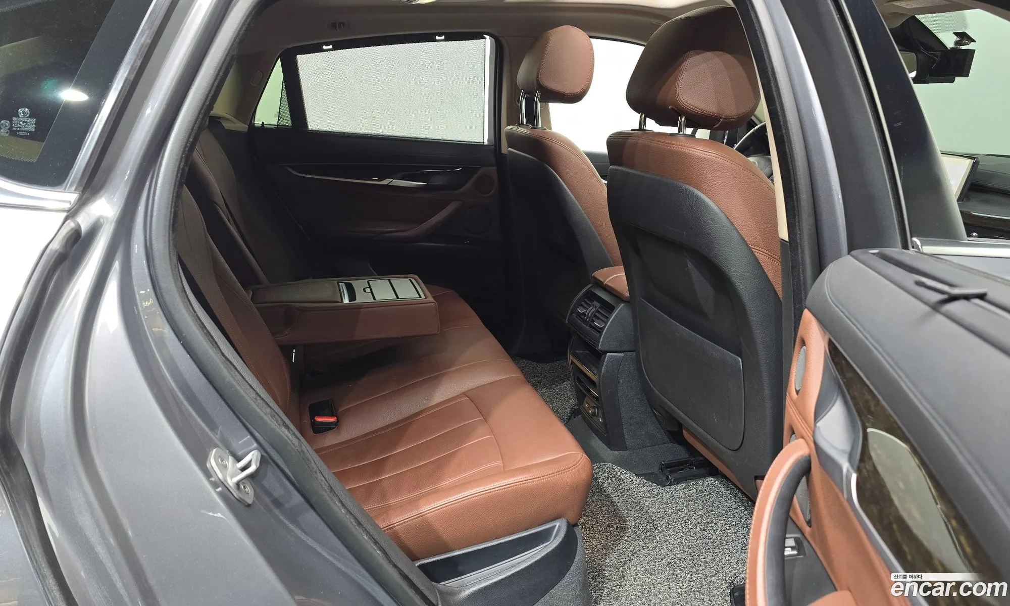 BMW X6 2015 WBAKV2103F0N20817 — 12