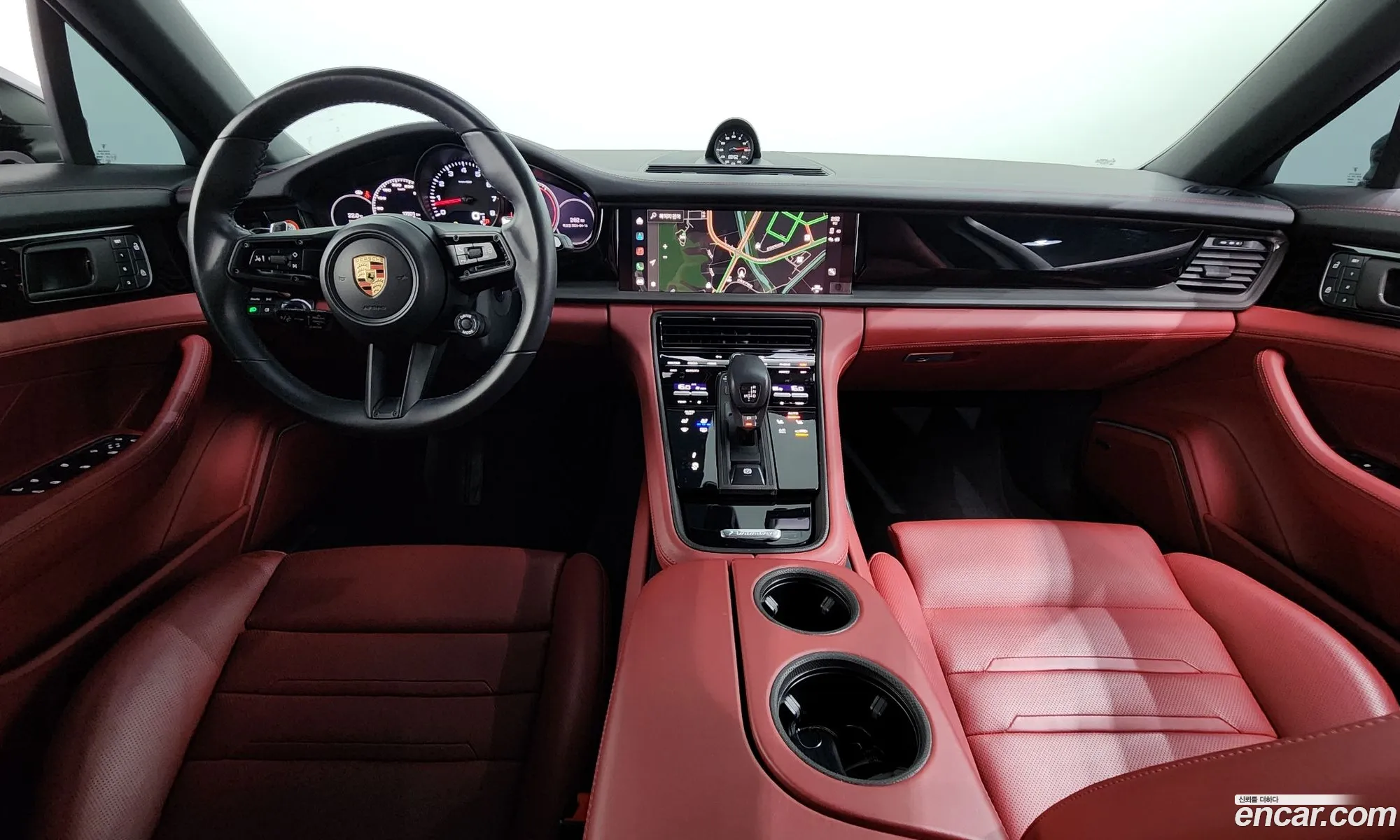Porsche Panamera 2023 — 2